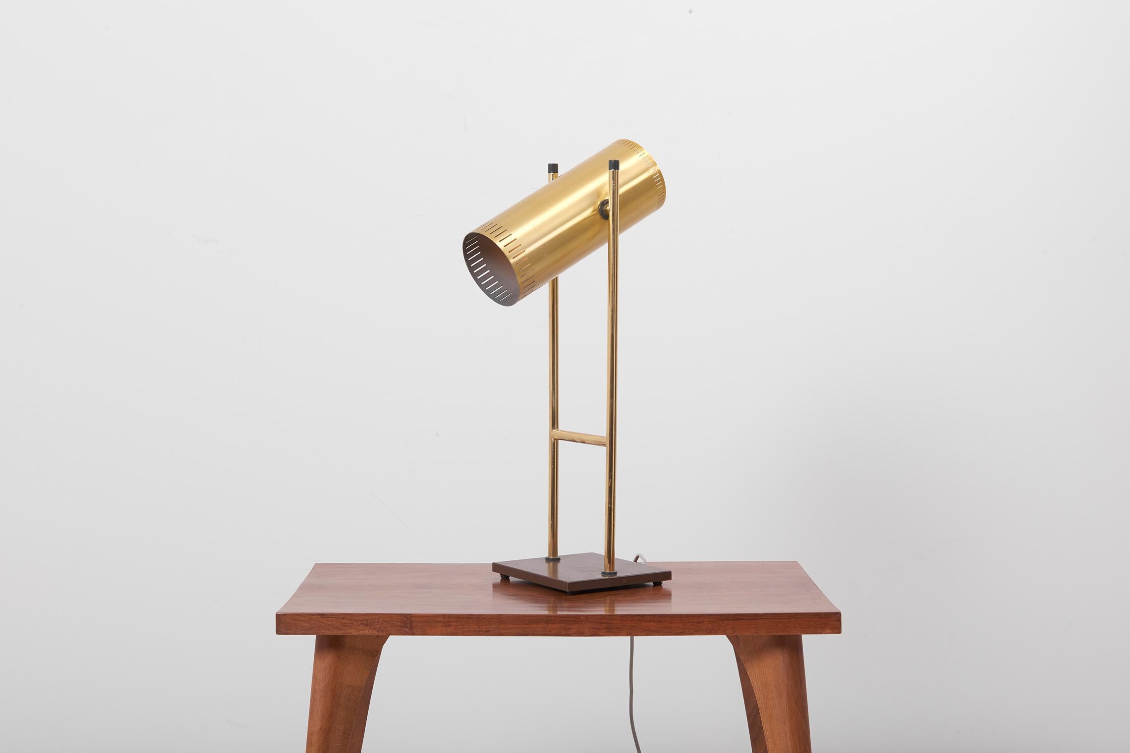 Brass Table Lamp 'Trombone' by Jo Hammerborg for Fog & Mørup, Denmark, 1960s In Good Condition In Berlin, DE