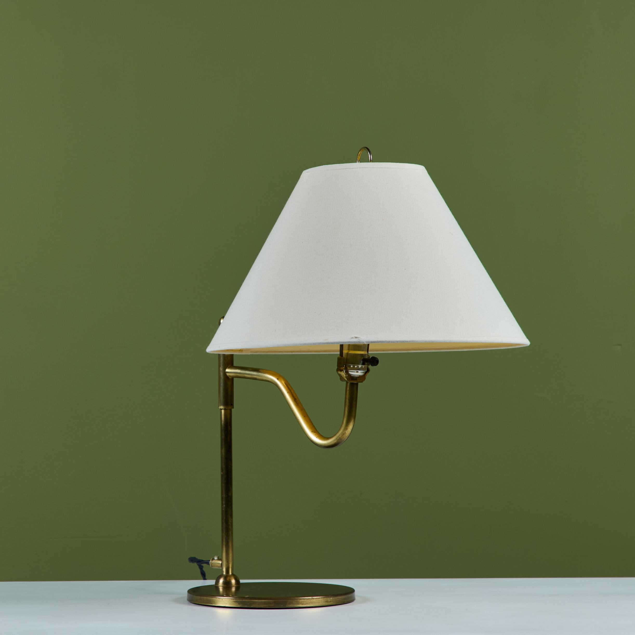 Brass Table Lamp with Curved Arm In Good Condition For Sale In Los Angeles, CA