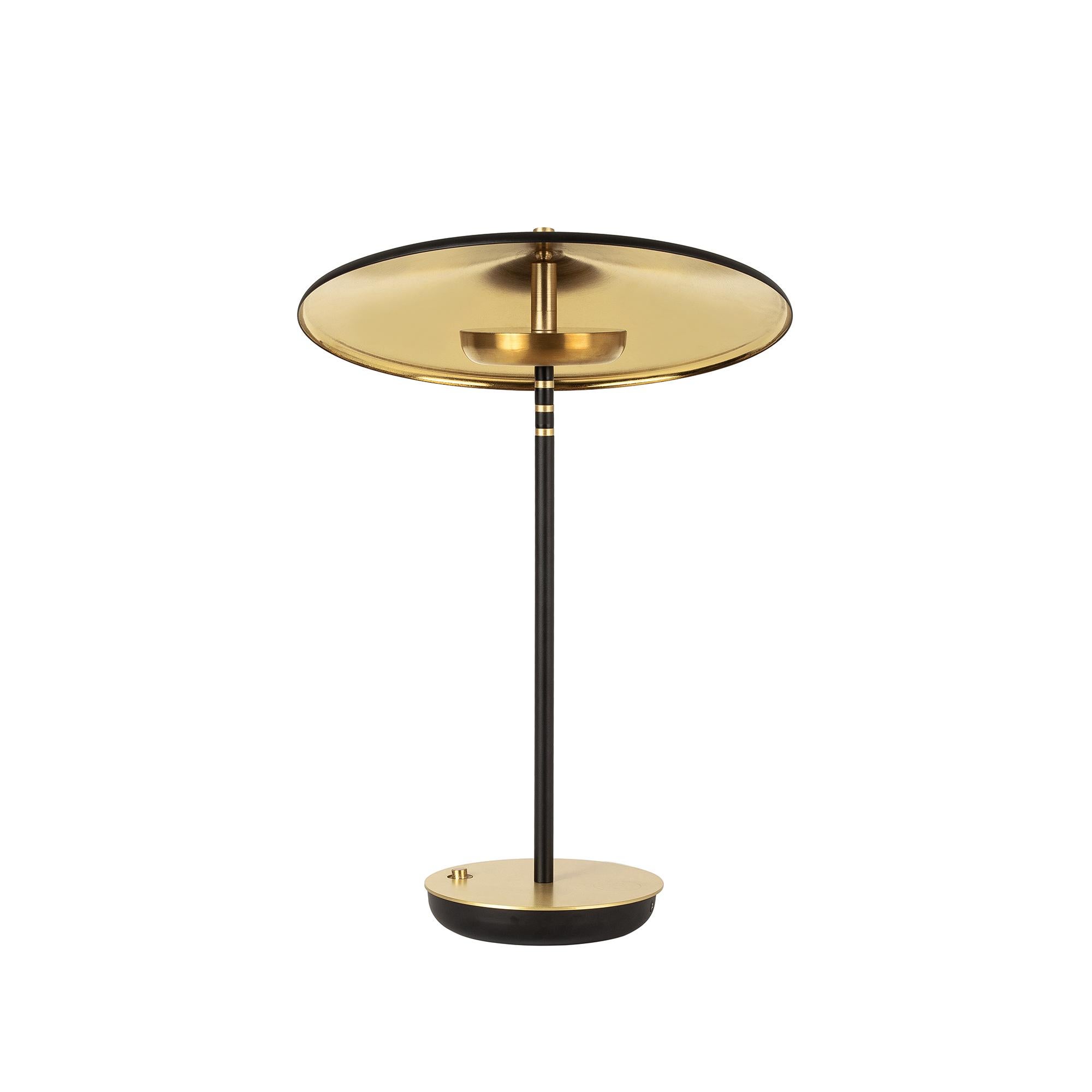 Brass Table Lamp with Tilting Shader, Black & Gold, Parisian Beret Desk Lamp In New Condition For Sale In Mugla, Bodrum