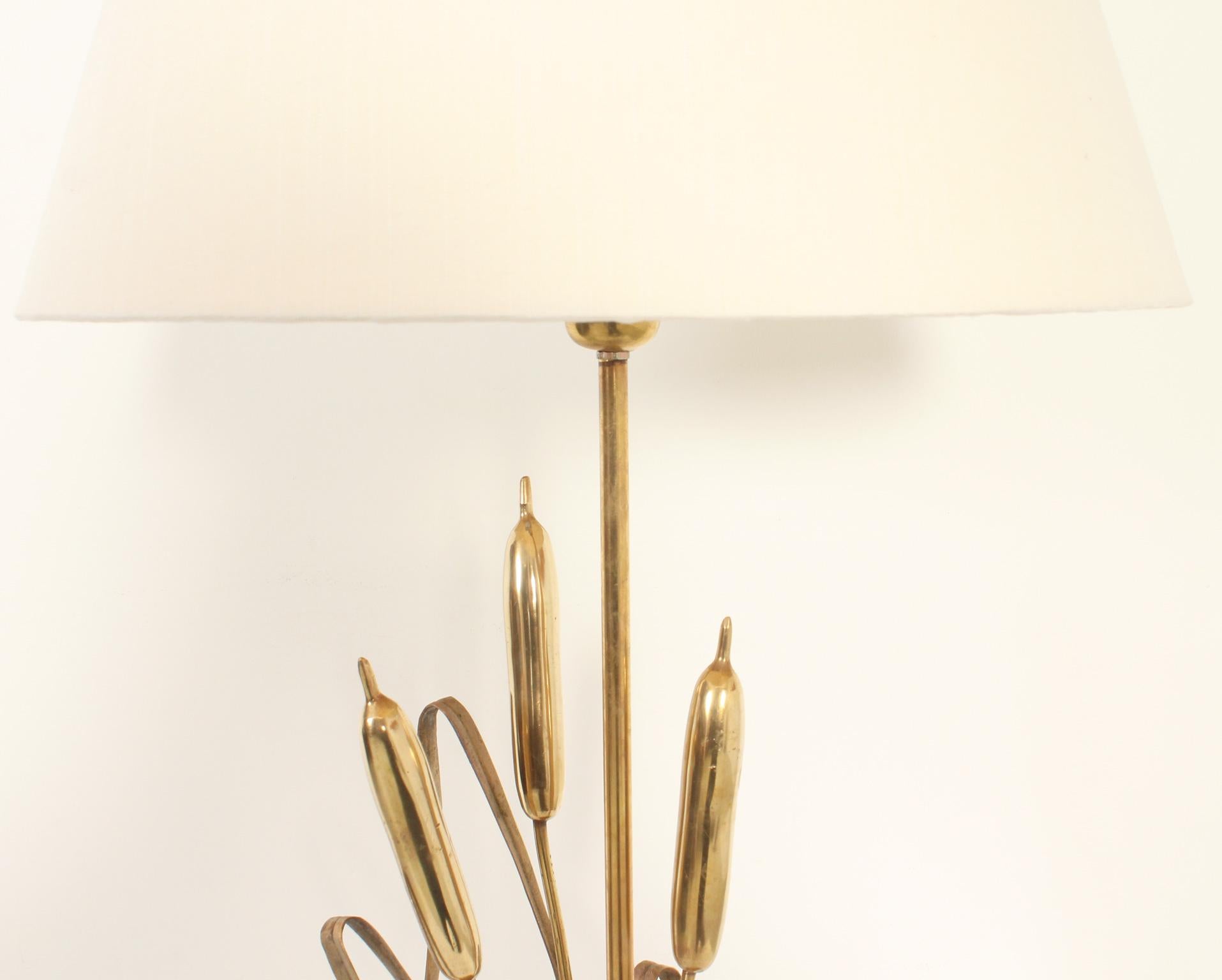 Brass Table Lamp with Wheat Spikes from 1970's, Italy For Sale 1