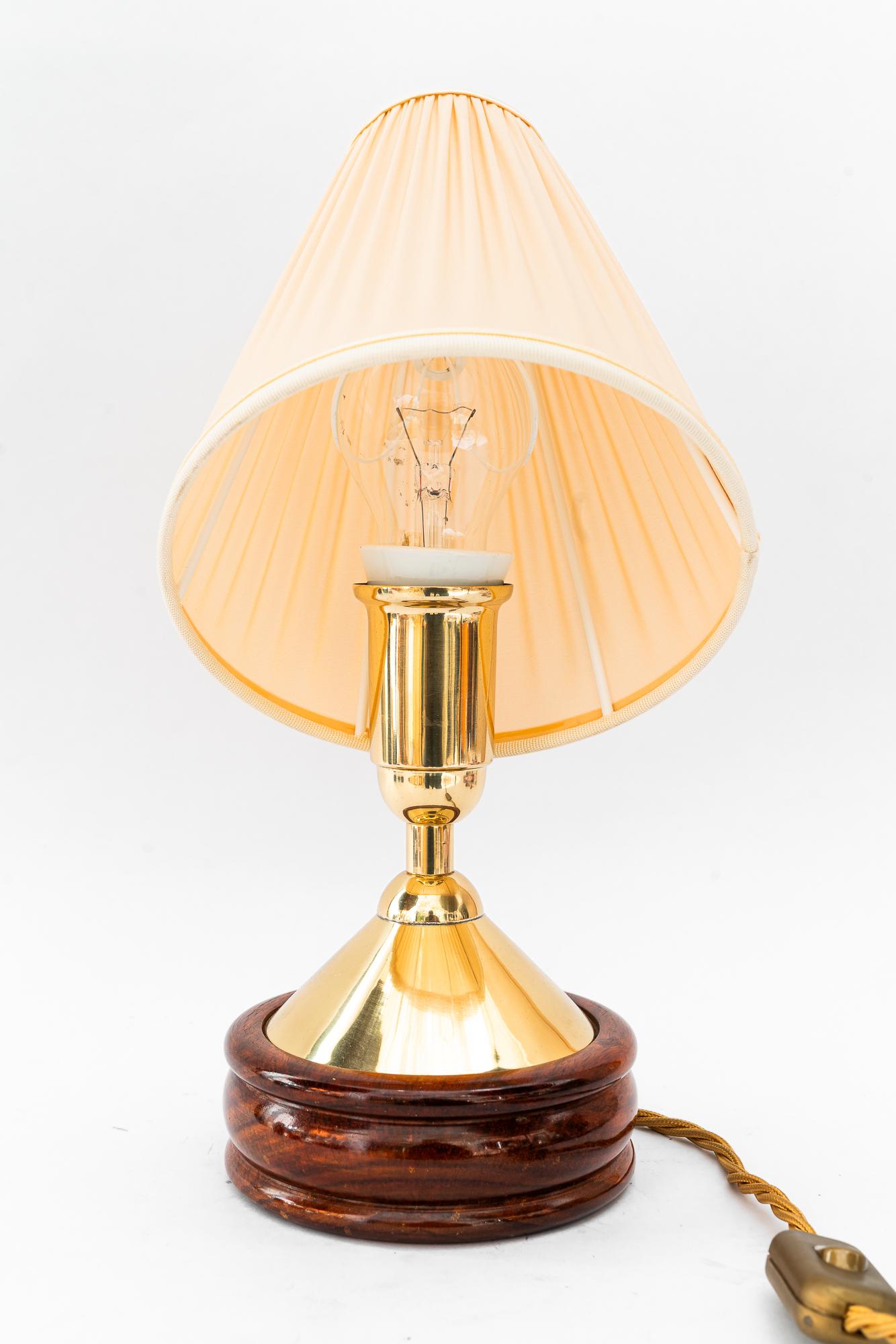 Brass table lamp with wood and fabric shade vienna around 1950s (Poliert) im Angebot