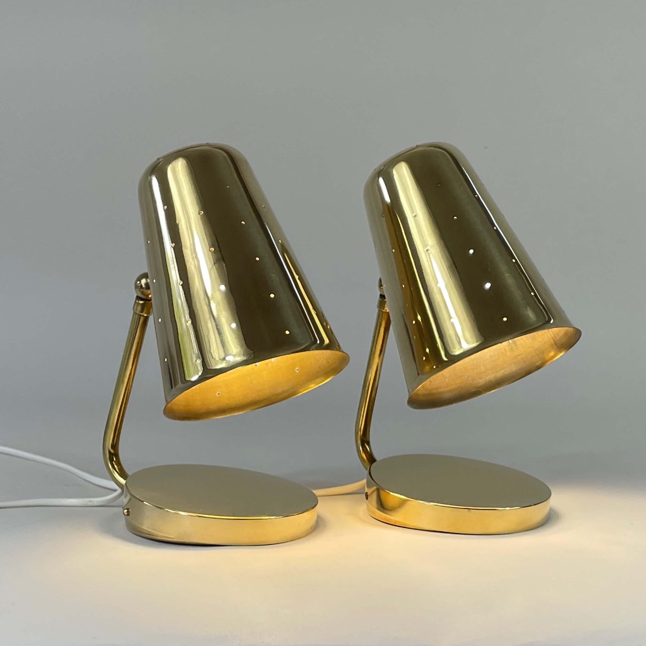 Mid-Century Modern Lampes de table en laiton Karl Borén, Boréns Borås Belysning Suède années 1950, ensemble de 2 en vente