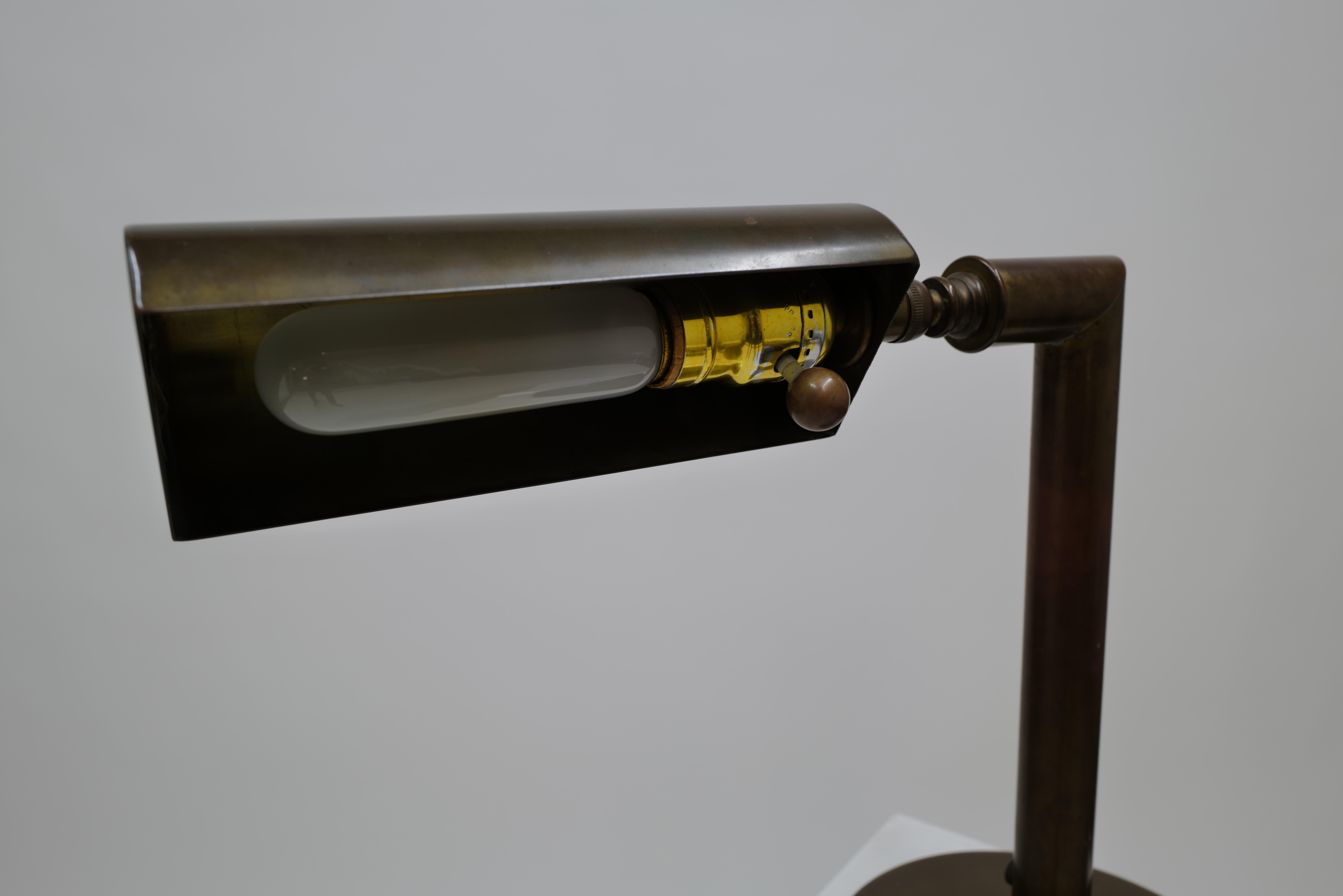 Brass Table or Desk Reading Lamp For Sale 3