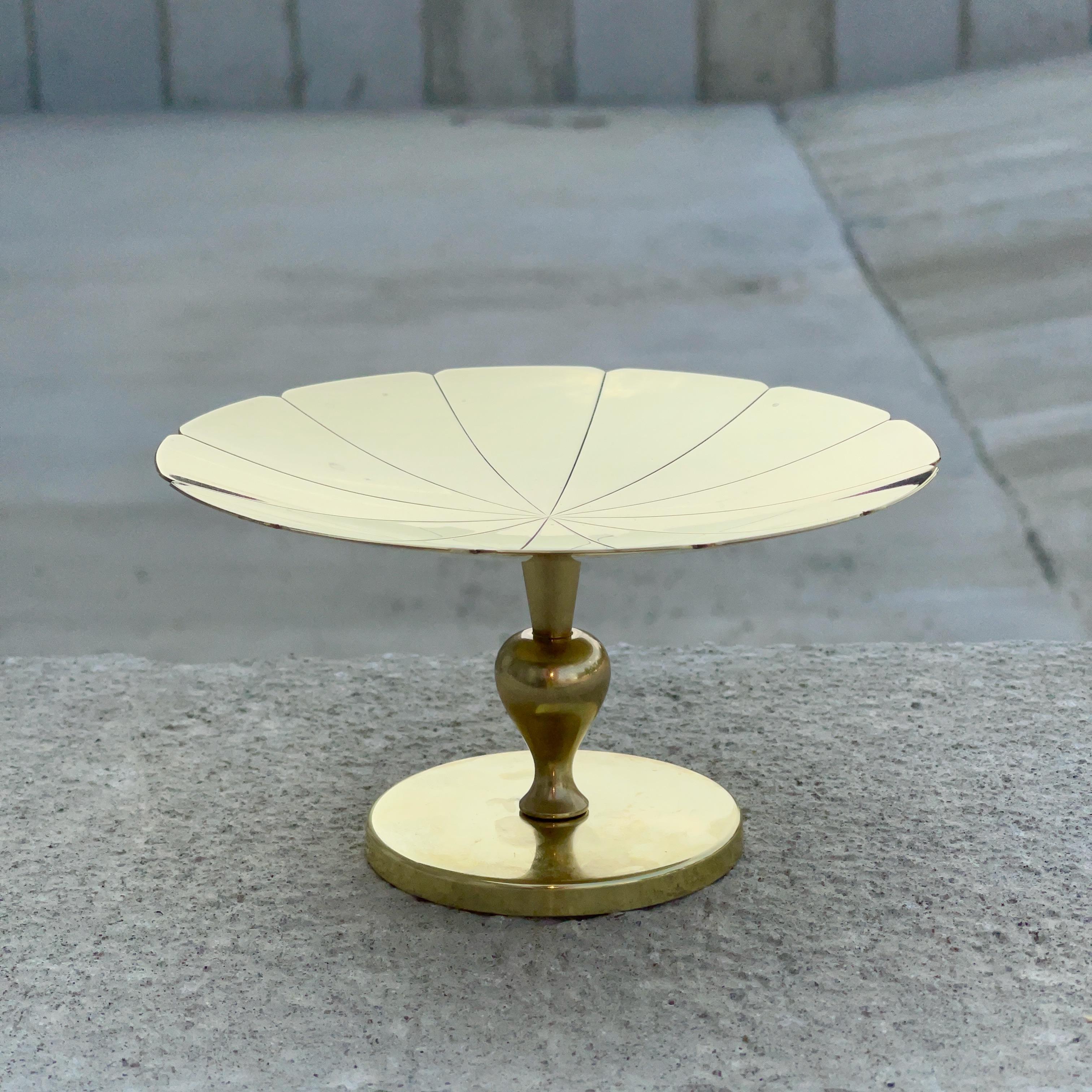 American Brass Taza by Tommi Parzinger for Dorlyn Silversmiths For Sale