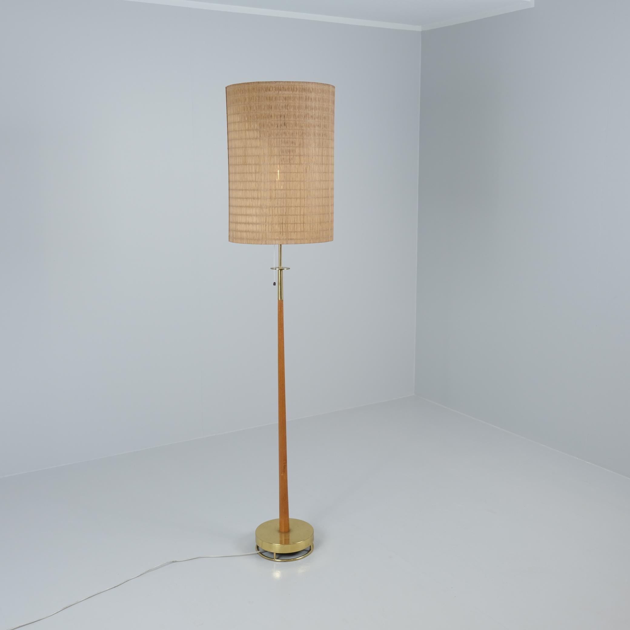 Brass, Teak & Rattan Floor Lamp Attributed to Maria Lindeman, Idman 1950s For Sale 2
