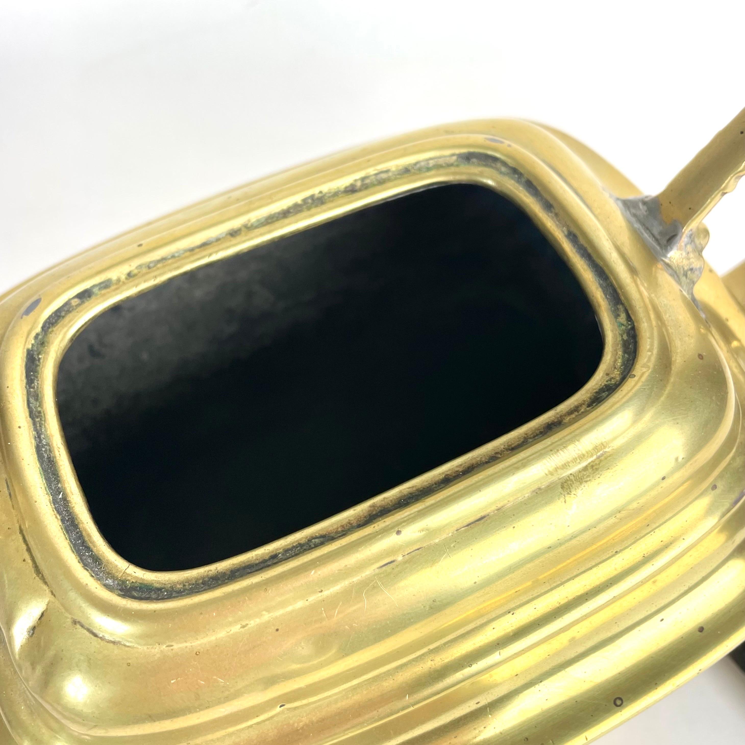 Théière Regency anglaise des années 1820 en vente 4