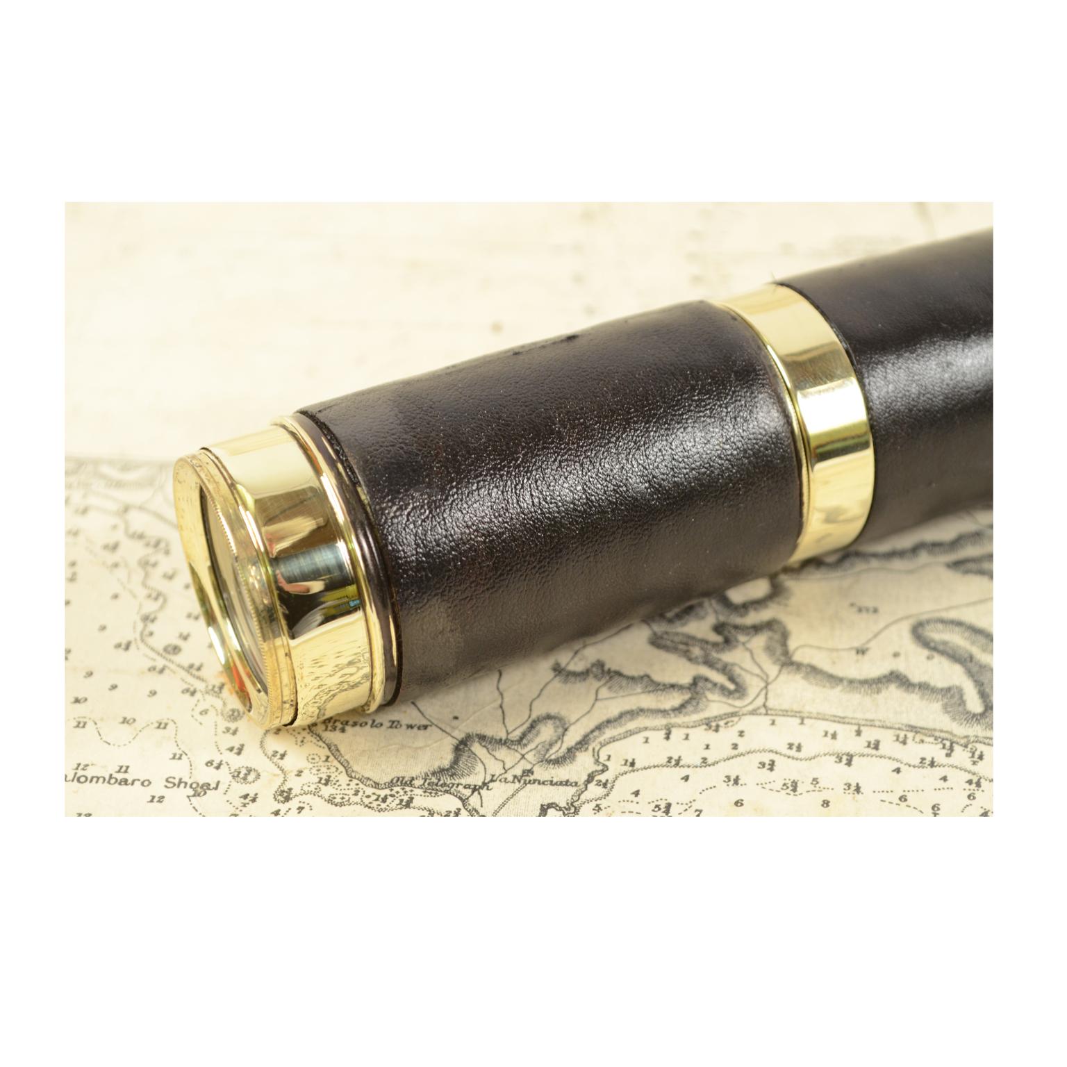Mid-19th Century Brass Telescope French Manufacture of the Second Half of the 19th Century