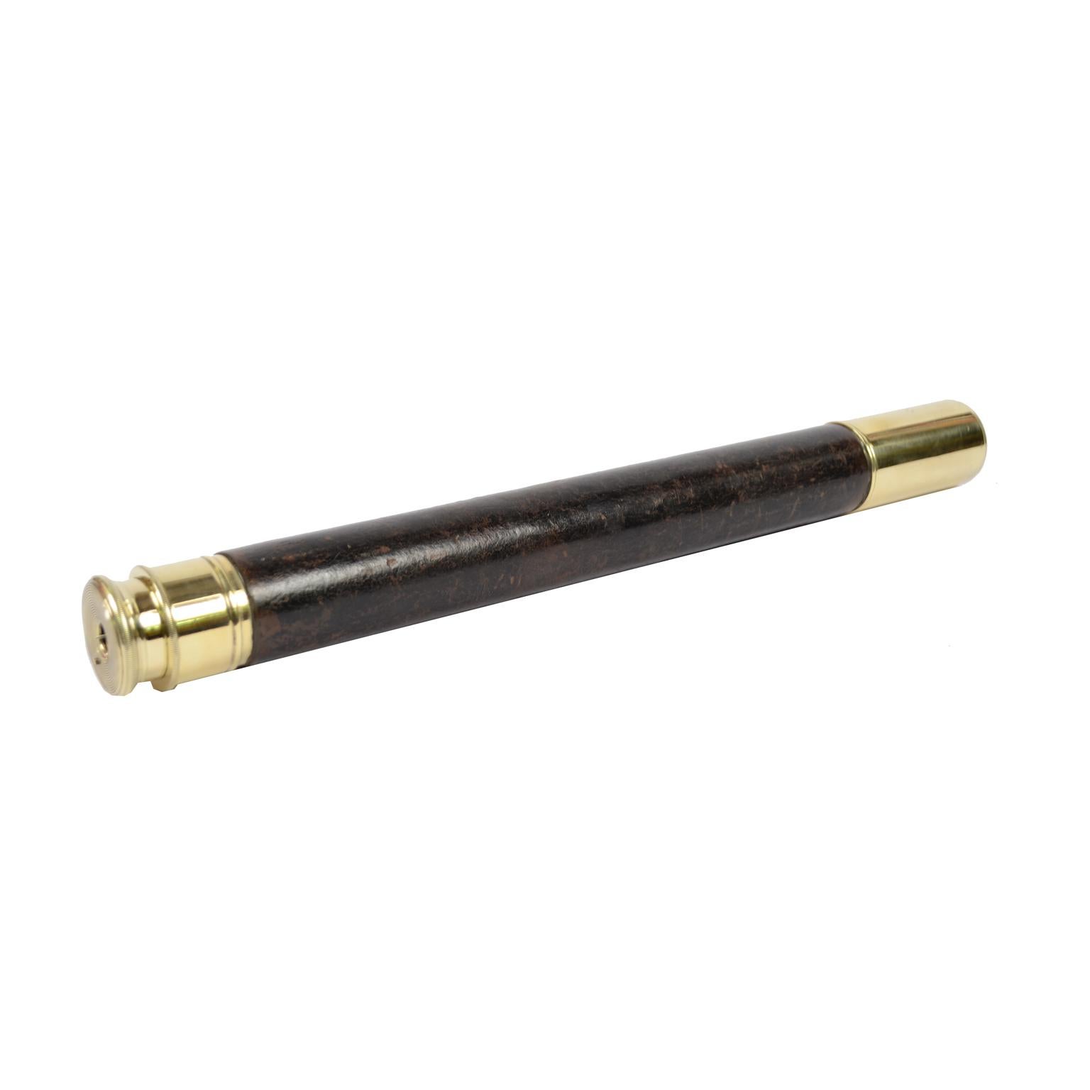 Brass Telescope with Leather-Covered Handle In Good Condition In Milan, IT