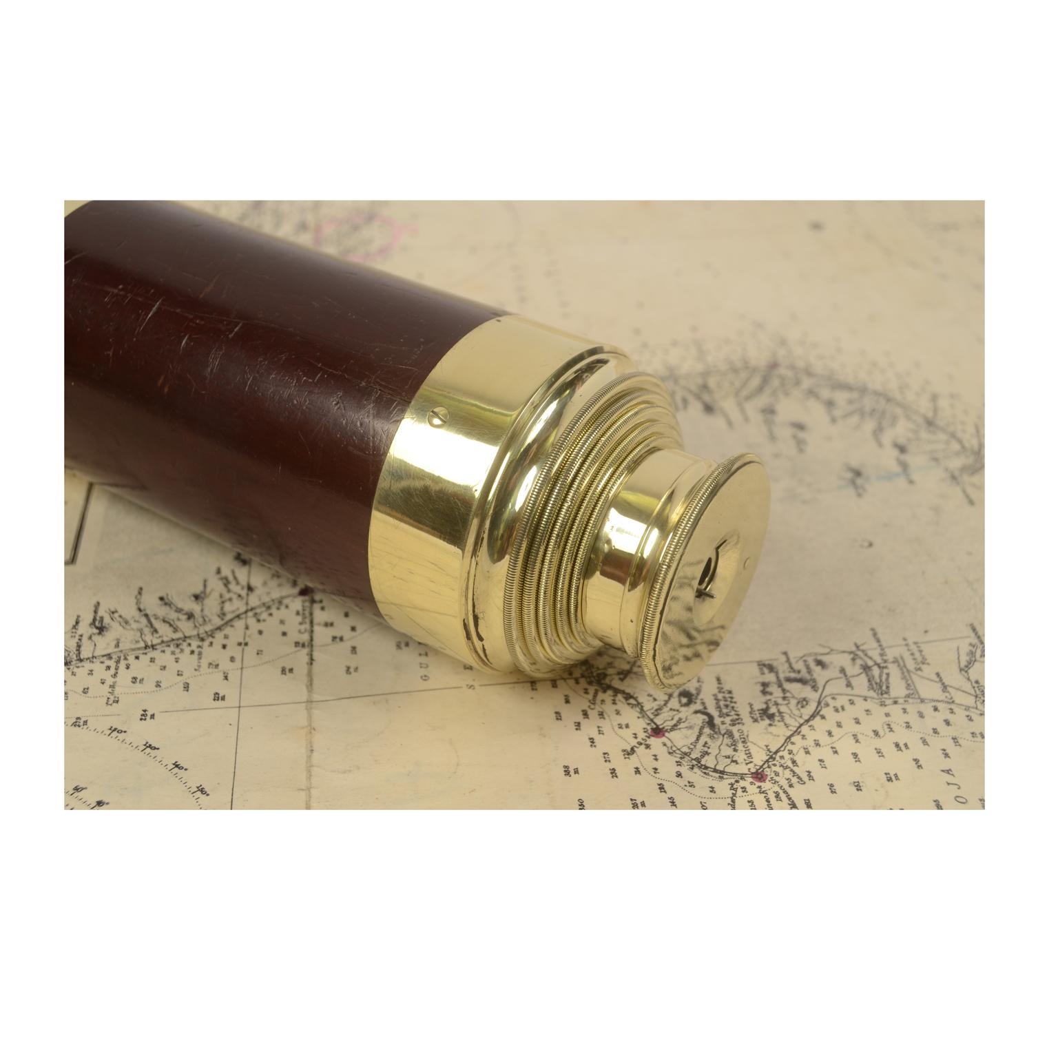 Brass Telescope with Mahogany Handle, Italy, Second Half of the 19th Century 2