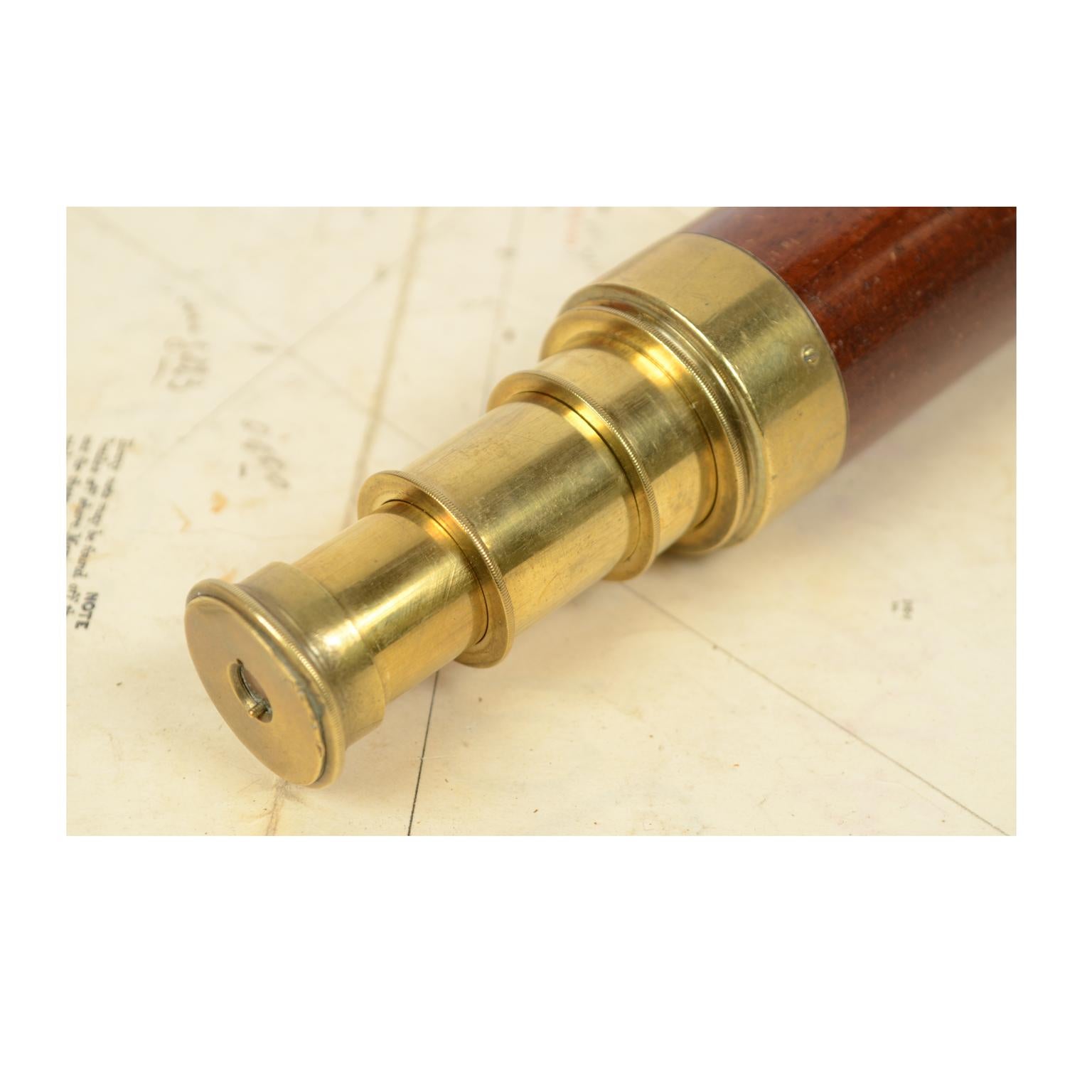 Brass Telescope with Mahogany Wooden Handle Made in UK in circa 1840 8
