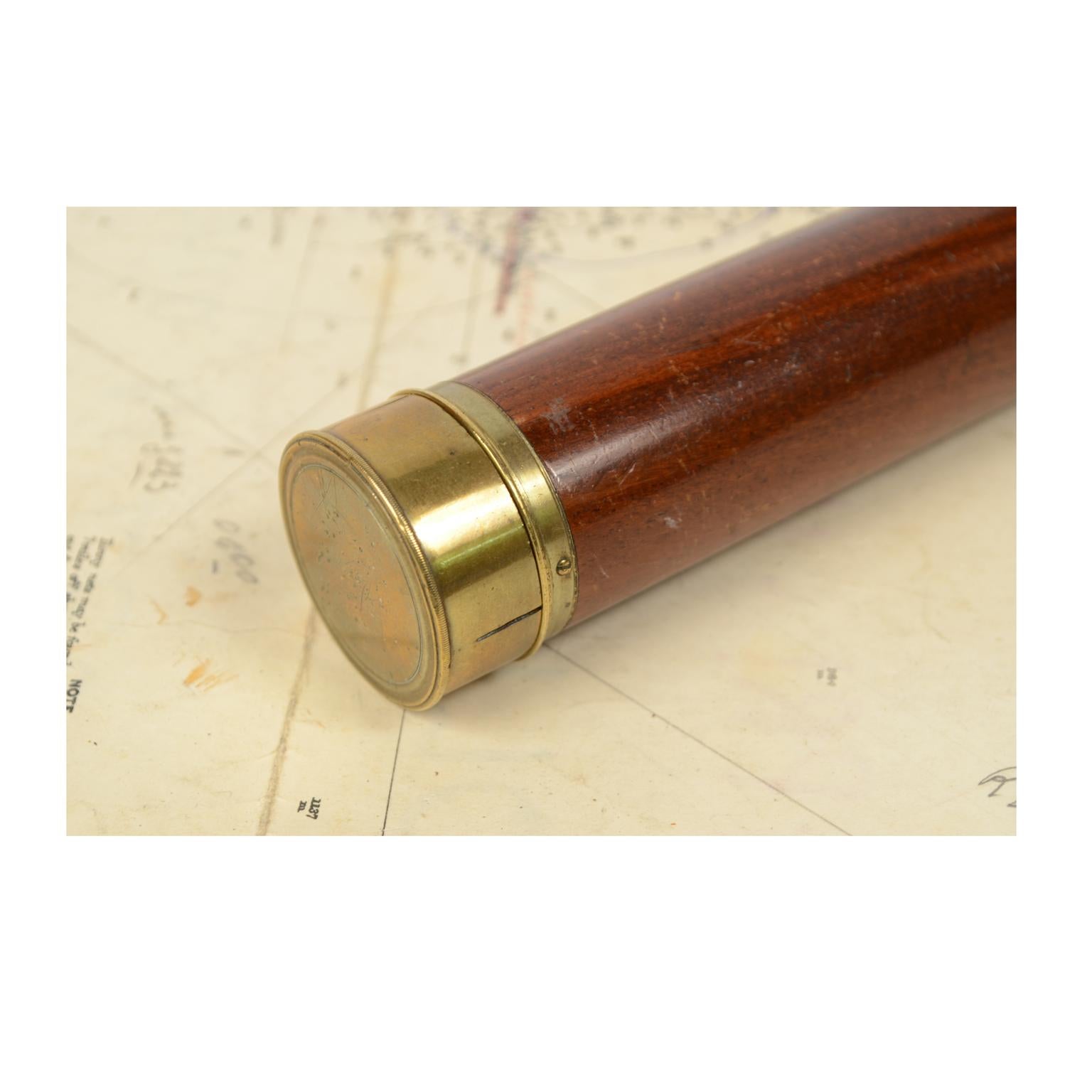 Brass Telescope with Mahogany Wooden Handle Made in UK in circa 1840 1
