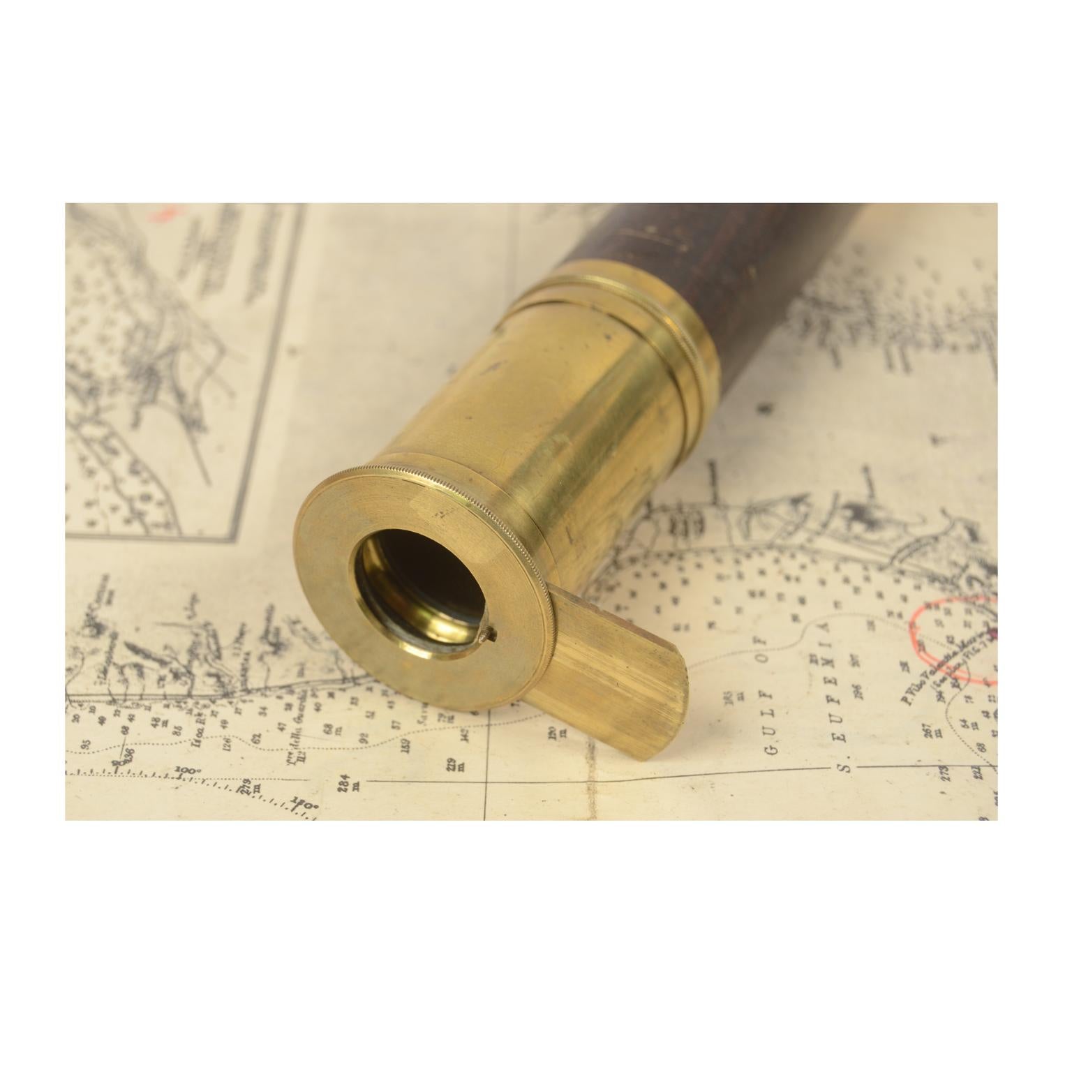 Brass Telescope with Painted Handle, UK, Early 20th Century 4