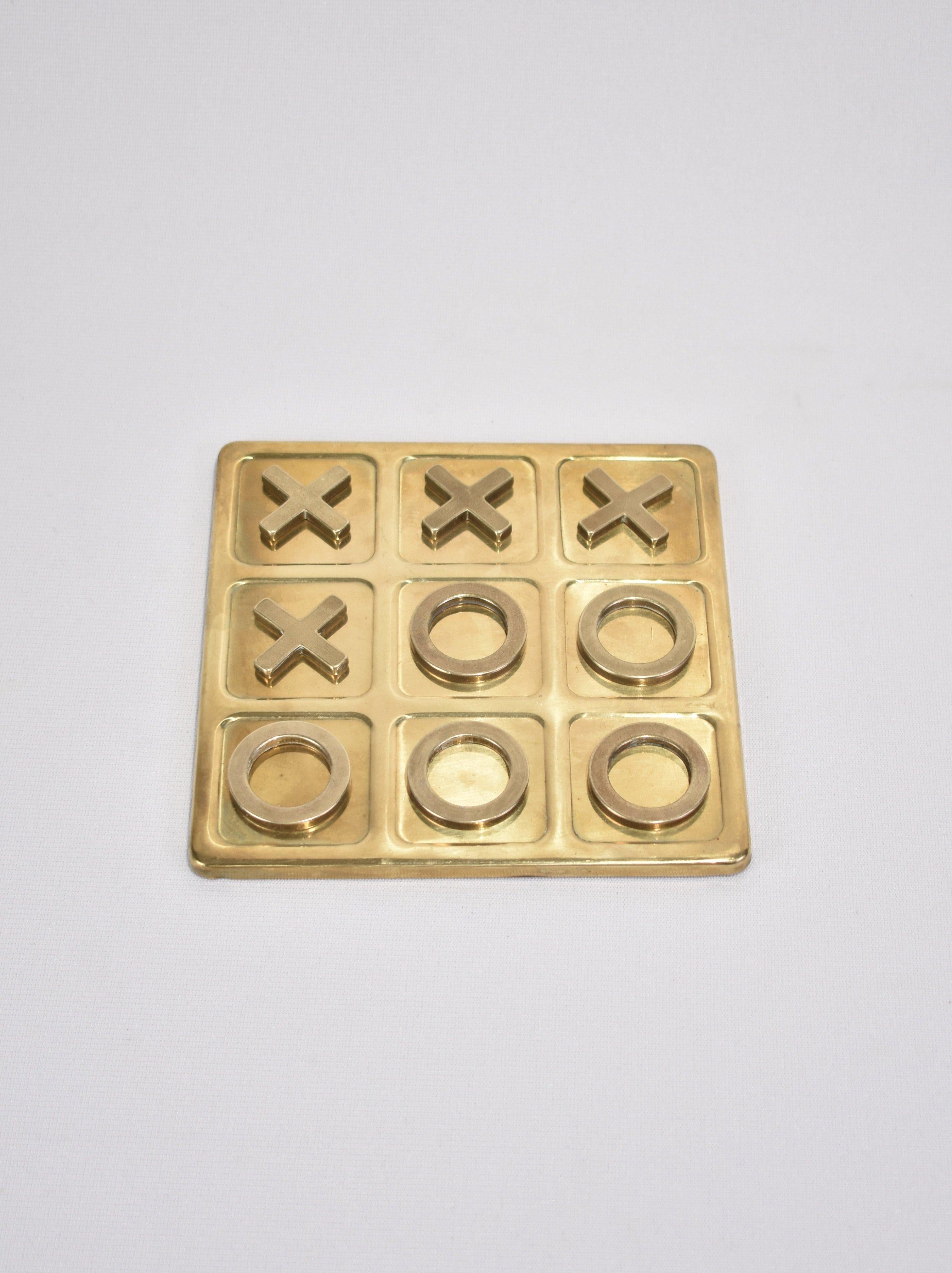 Brass Tic-tac-toe Set In Good Condition In Richmond, VA