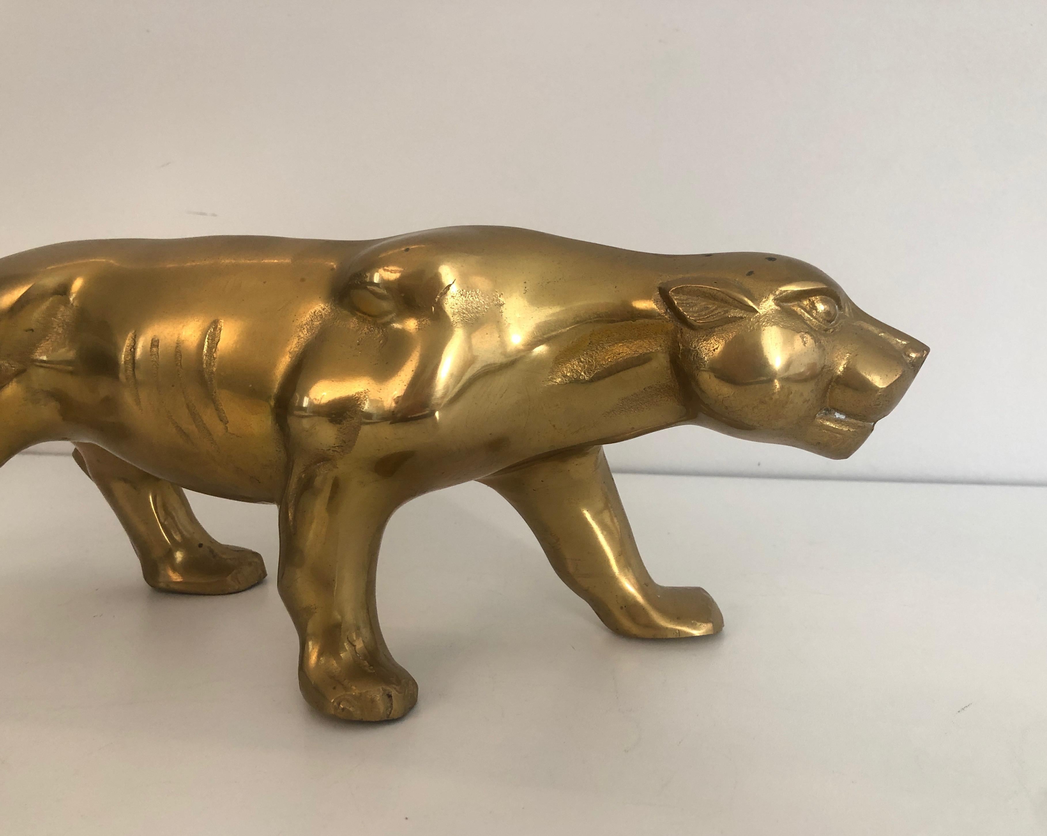 Brass Tiger Sculpture, French, Circa 1970 In Good Condition For Sale In Marcq-en-Barœul, Hauts-de-France