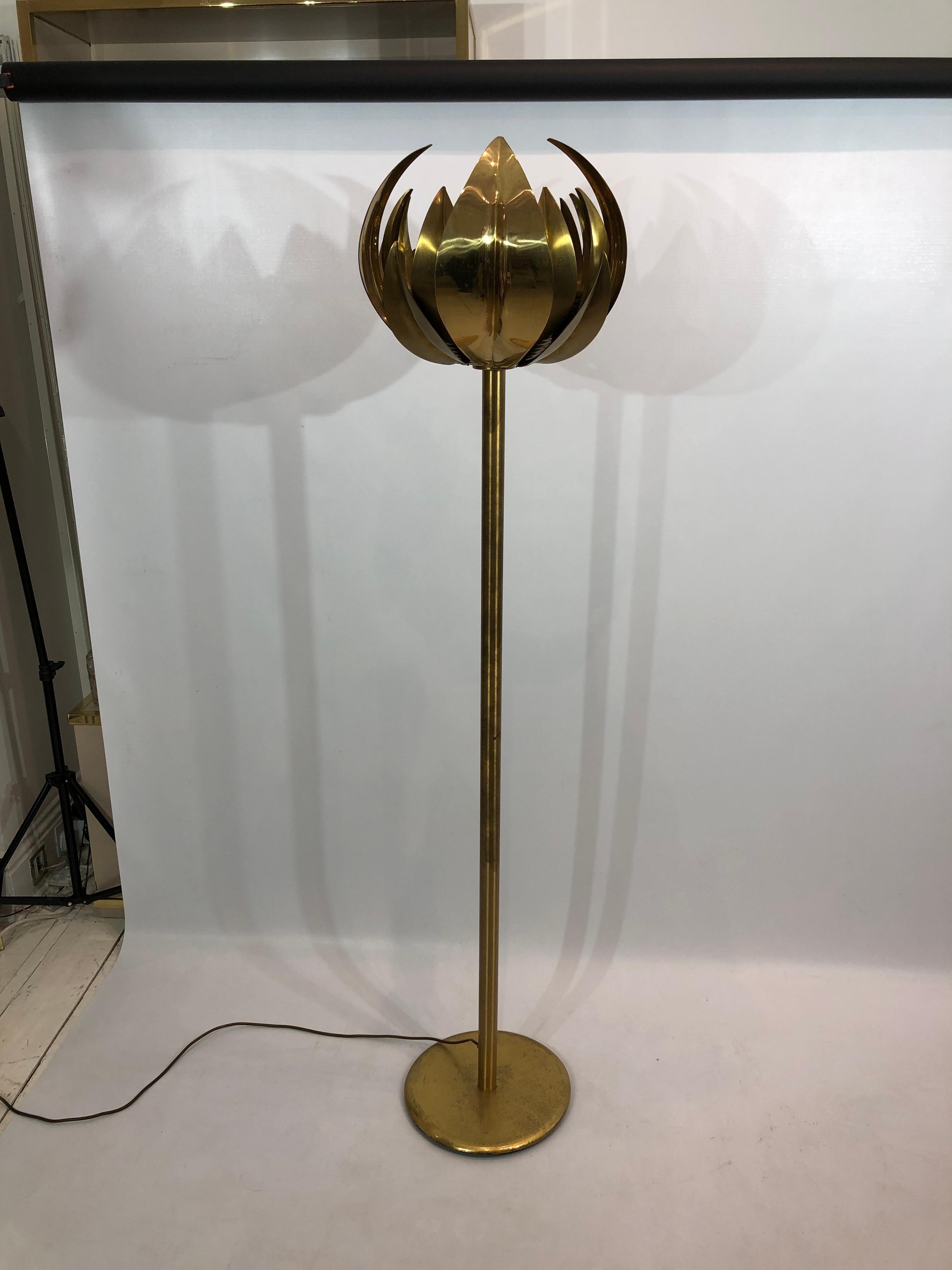 Italian Brass Torchiere Lotus Floor Lamp 1960s 1970s Vintage Tommaso Barbi Palm Tree  For Sale