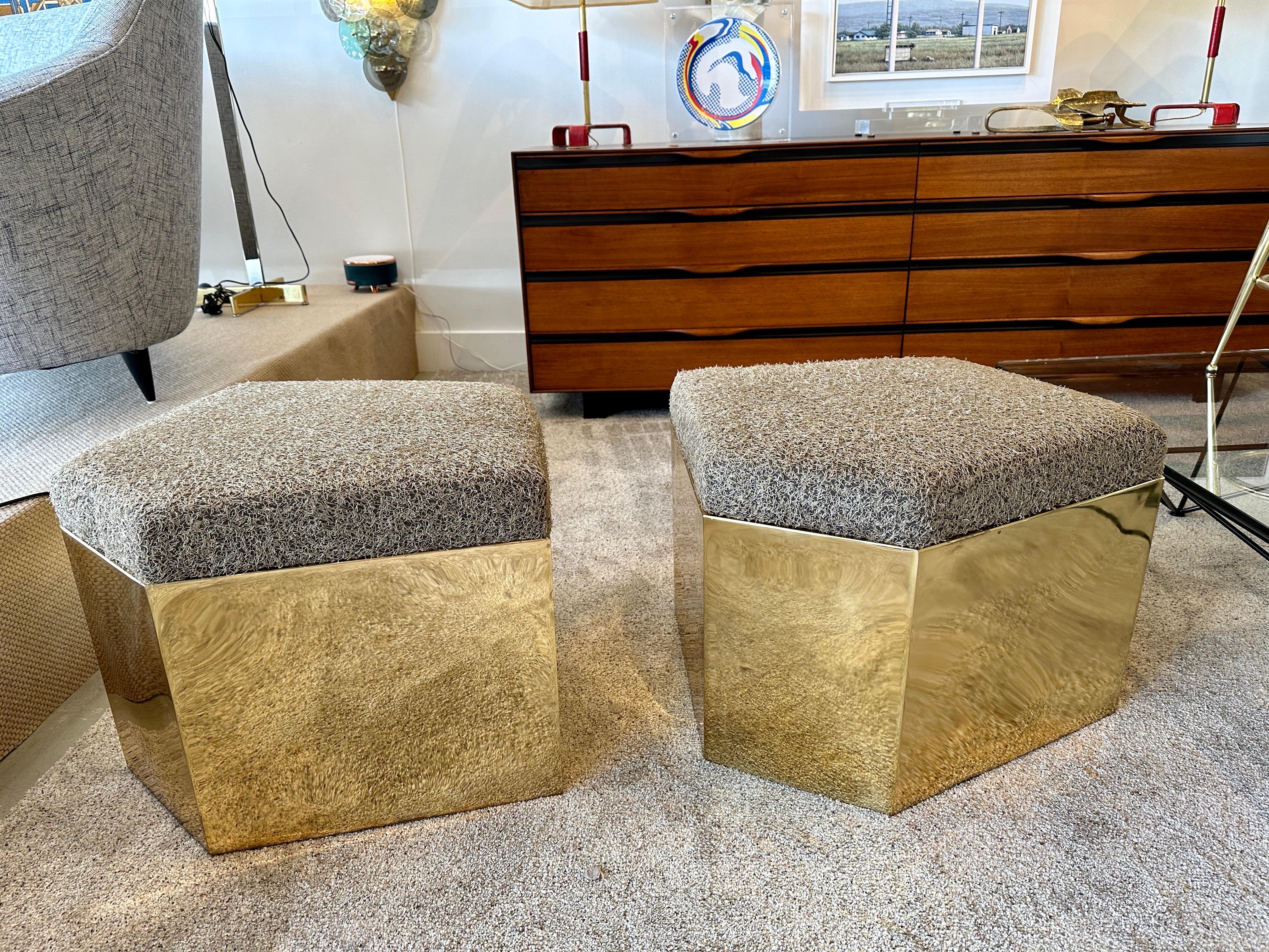 This wonderful pair of trapezoid shaped brass stools/ benches/ ottomans - with a whimsical new furry upholstery in a neutral tone are VERY comfortable and easy to move around for additional seating anywhere!