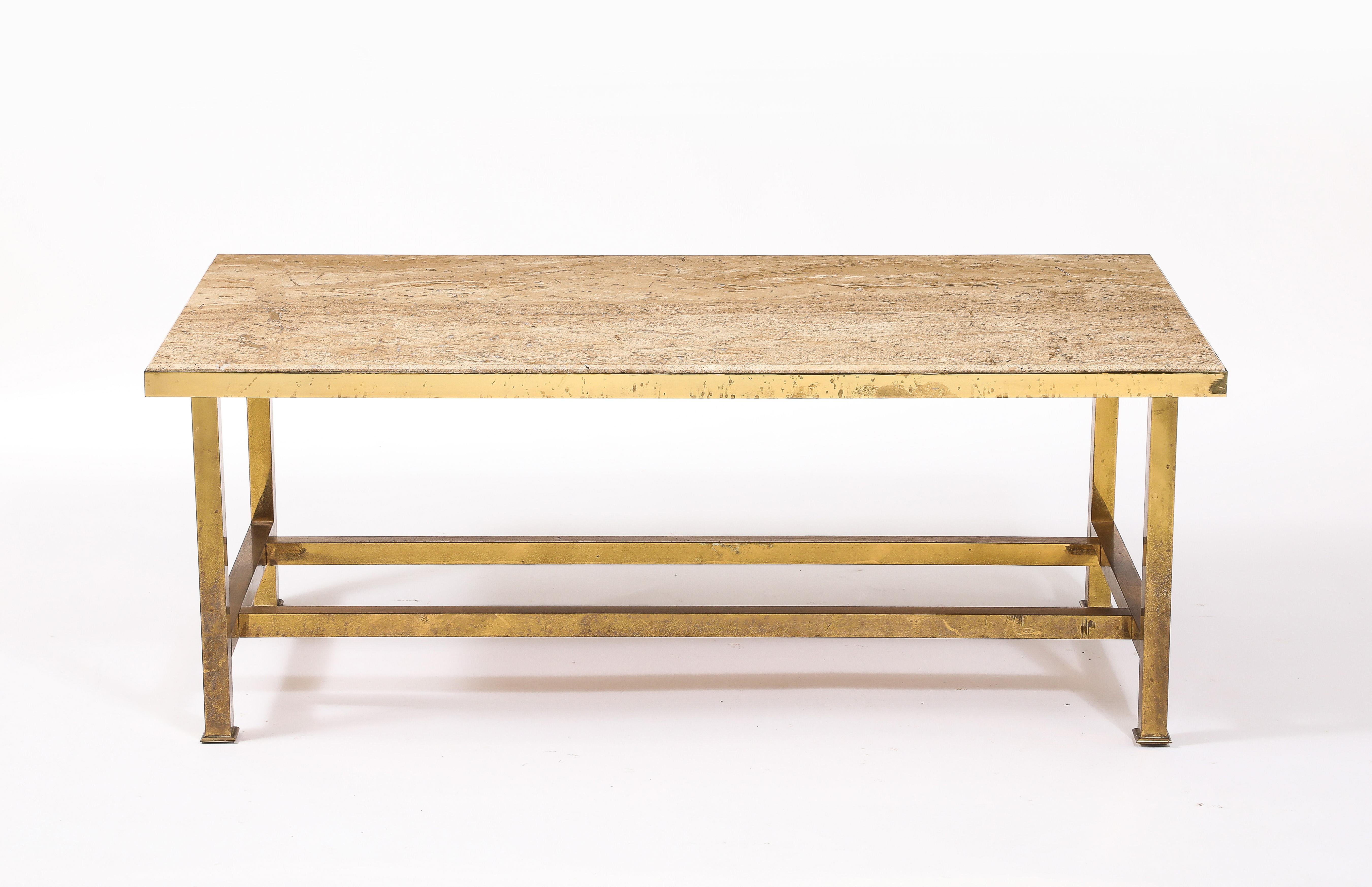 Table basse en laiton et travertin, France, années 1960 en vente 5