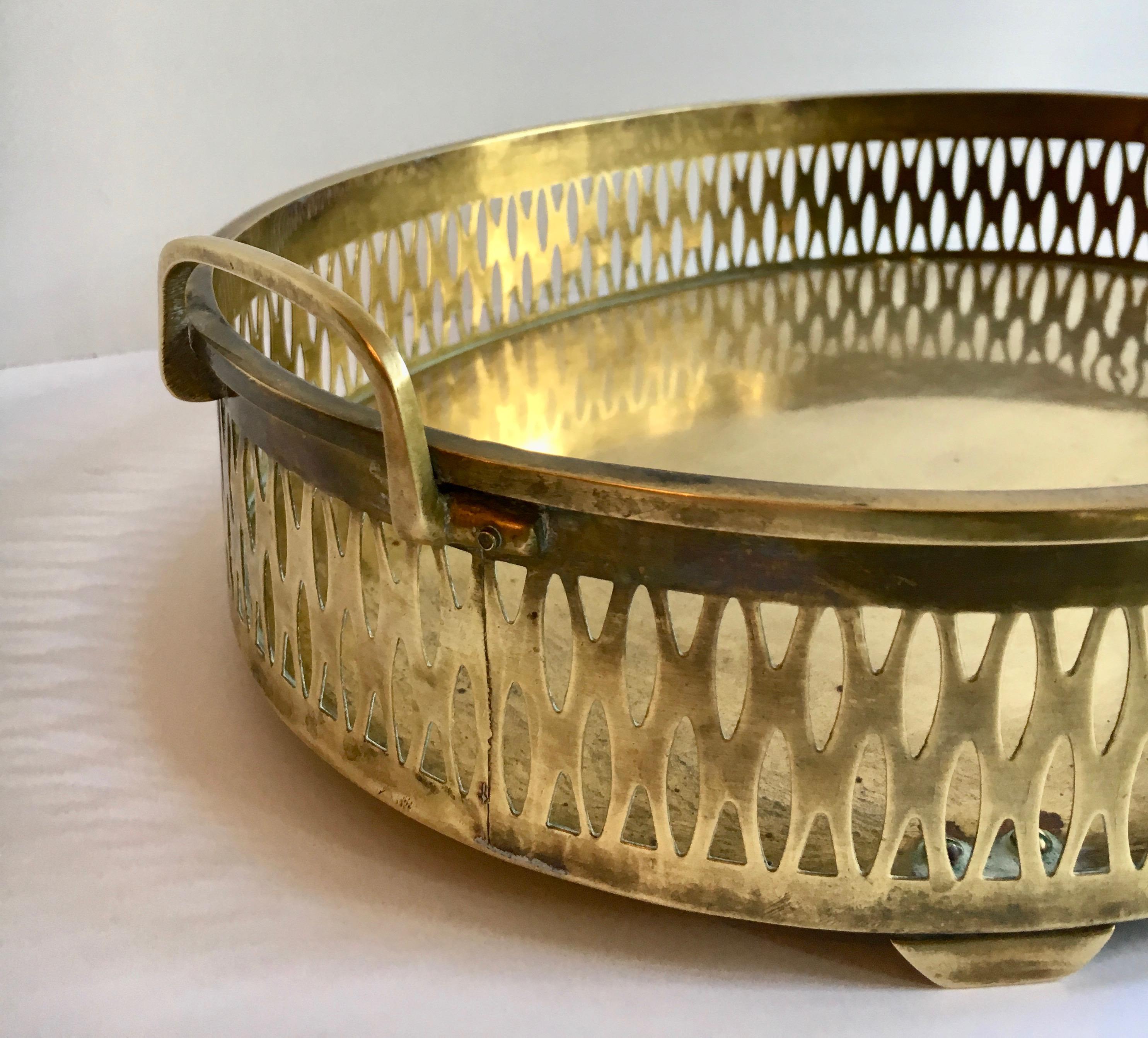 Mid-Century Modern Oval Brass Tray with Deep Gallery Detail