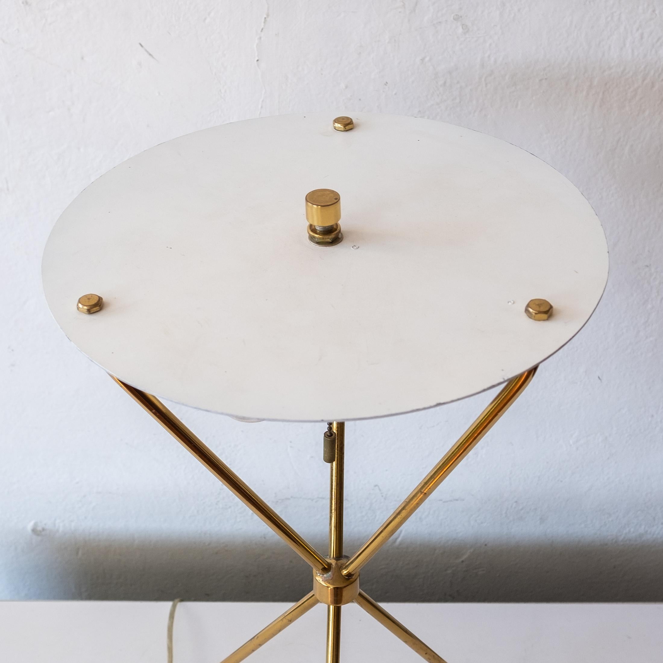 Brass Tripod Table Lamp by Robsjohn-Gibbings for Hansen 1