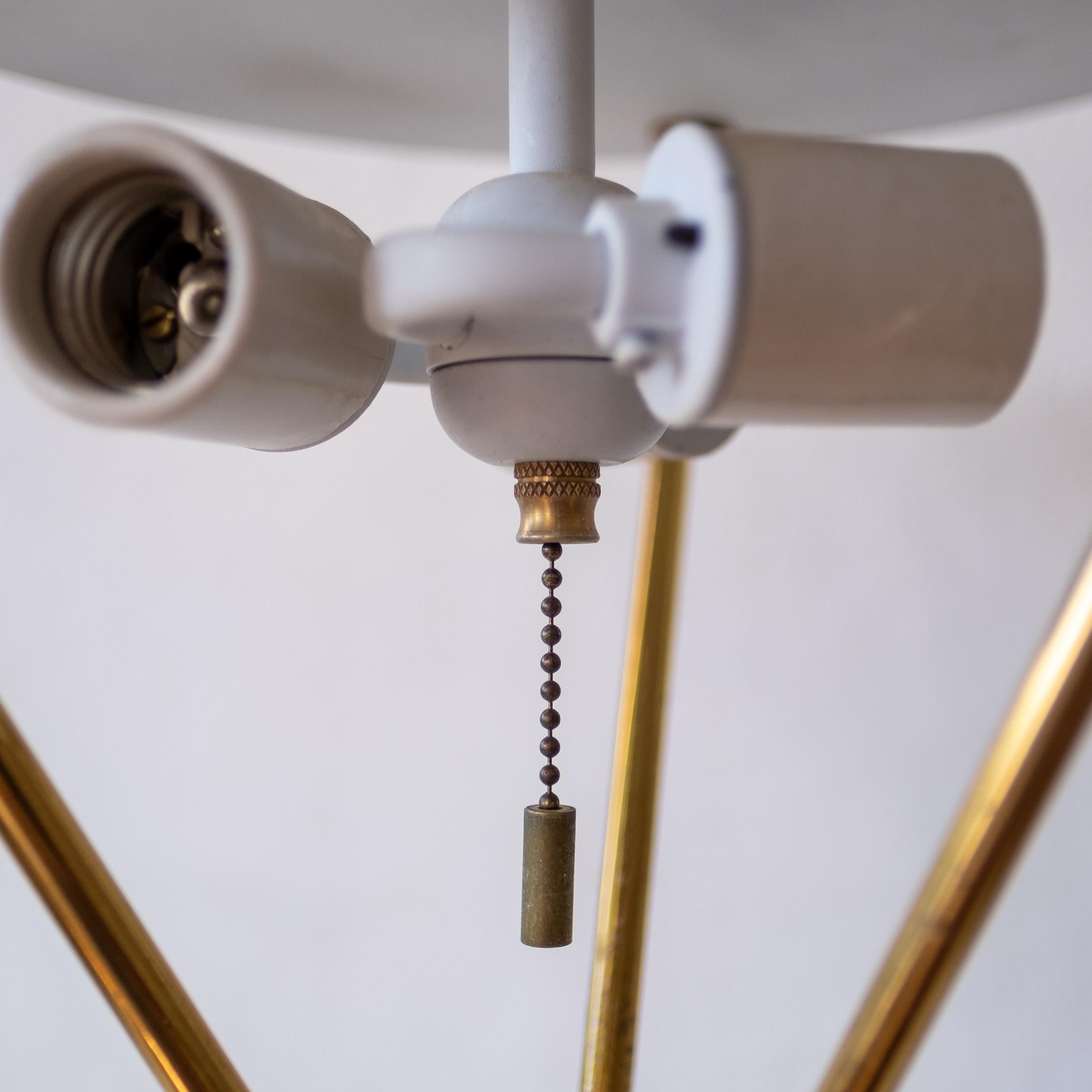 Brass Tripod Table Lamp by Robsjohn-Gibbings for Hansen 3
