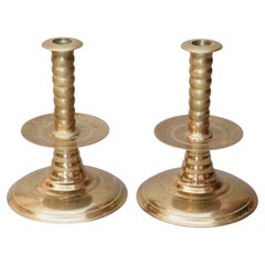 Kerzenhalter aus Messing in Trompetenform von Colonial Williamsburg, ein Paar