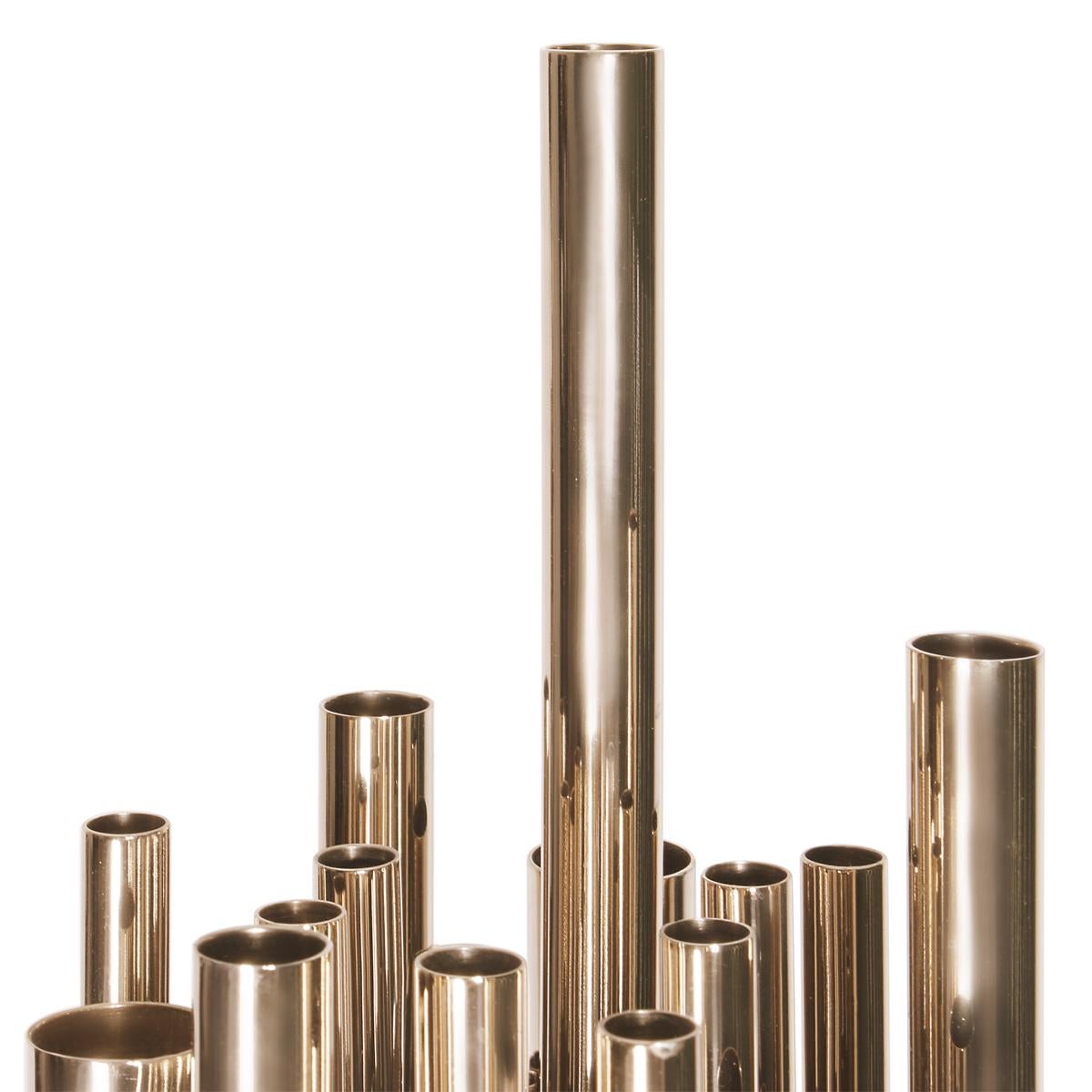 Lampadaire à tubes en laiton avec laiton massif plaqué or Neuf - En vente à Paris, FR