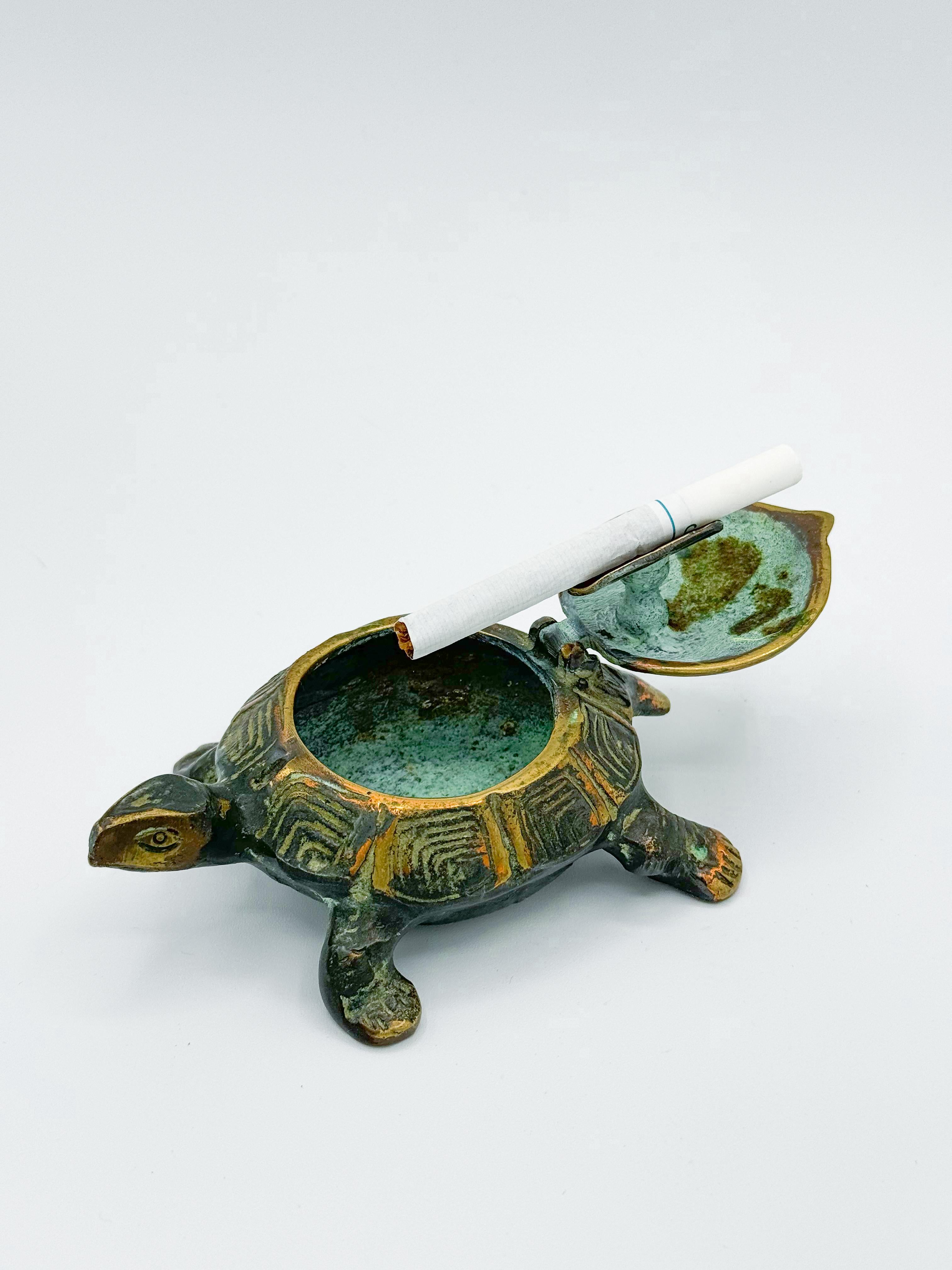 20th Century Brass Turtle Ashtray Flip Top Cigarette Holder 1970