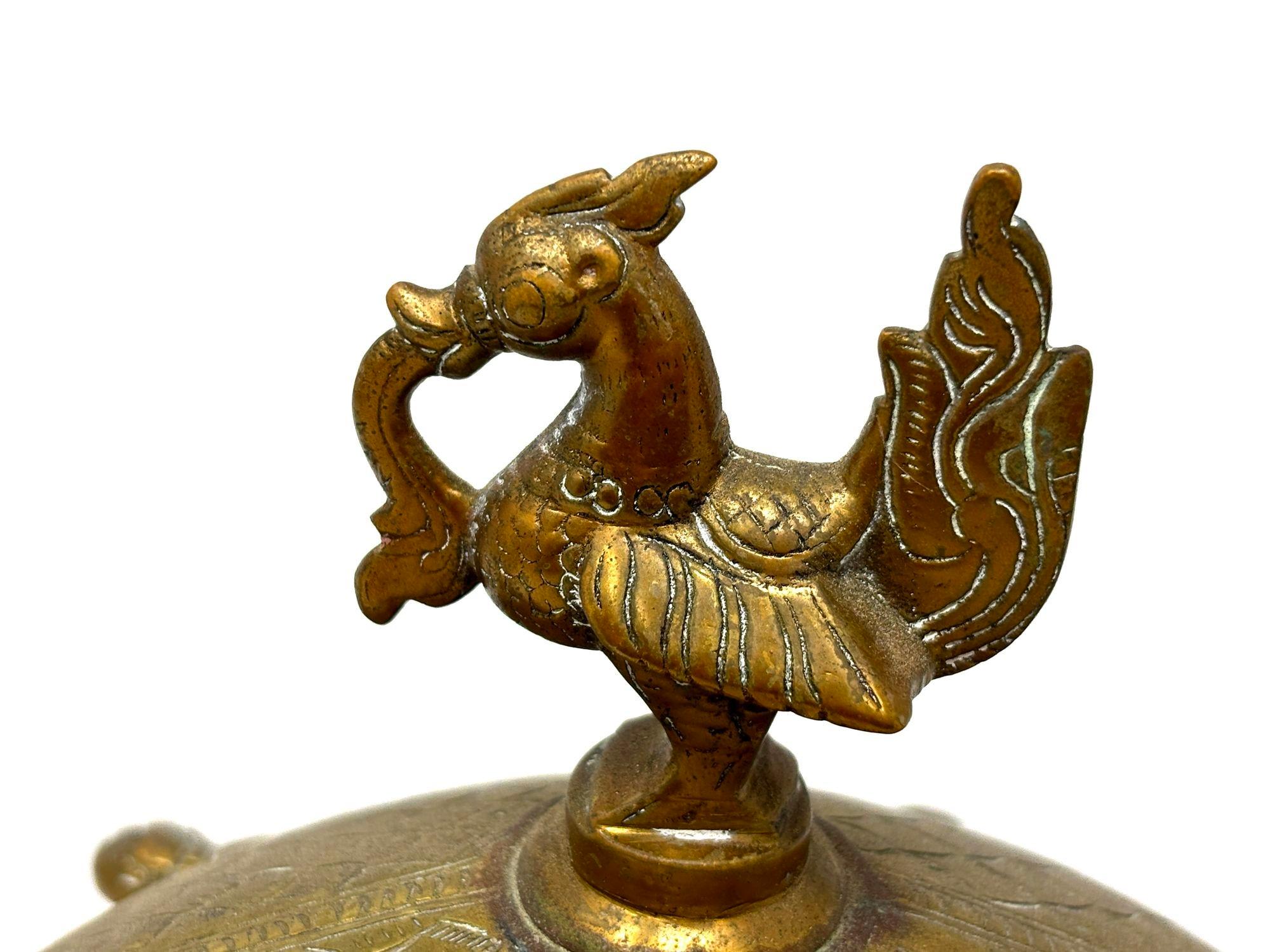 Brass Turtle Vintage Trinket Box with Peacock Finial For Sale 2