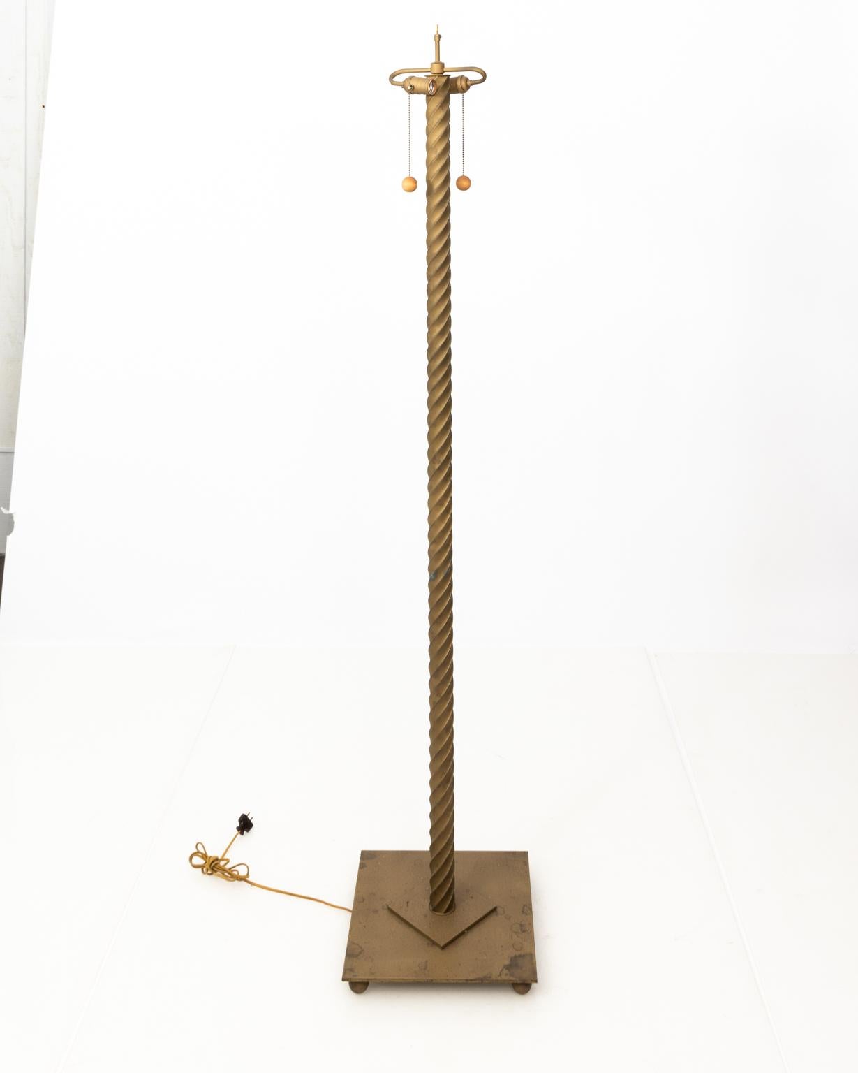Brass Twisted Floor Lamp 3