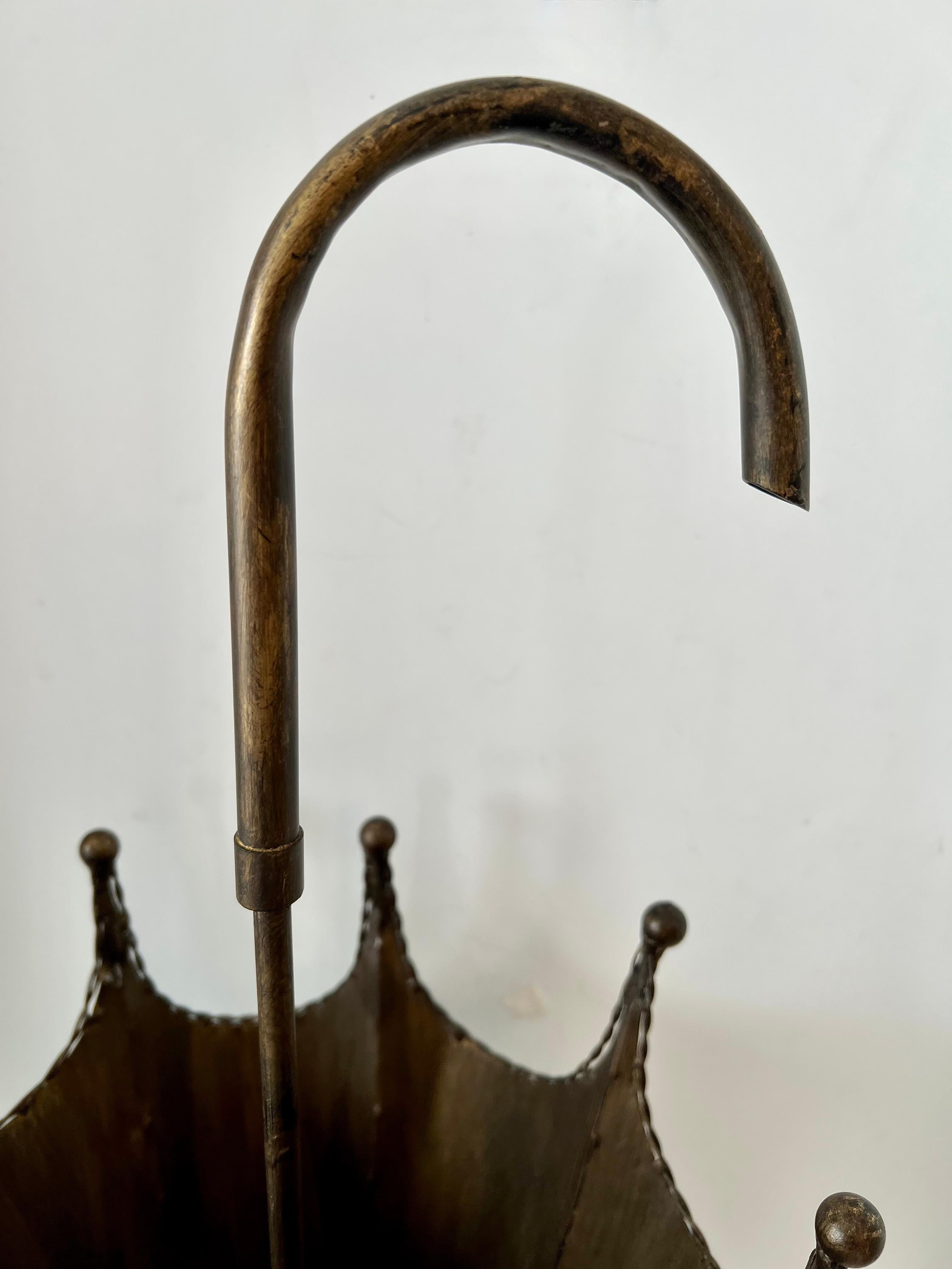 Brass Umbrella Stand in the Shape of an Umbrella Rope Detail Wire and Three Legs In Good Condition For Sale In Los Angeles, CA