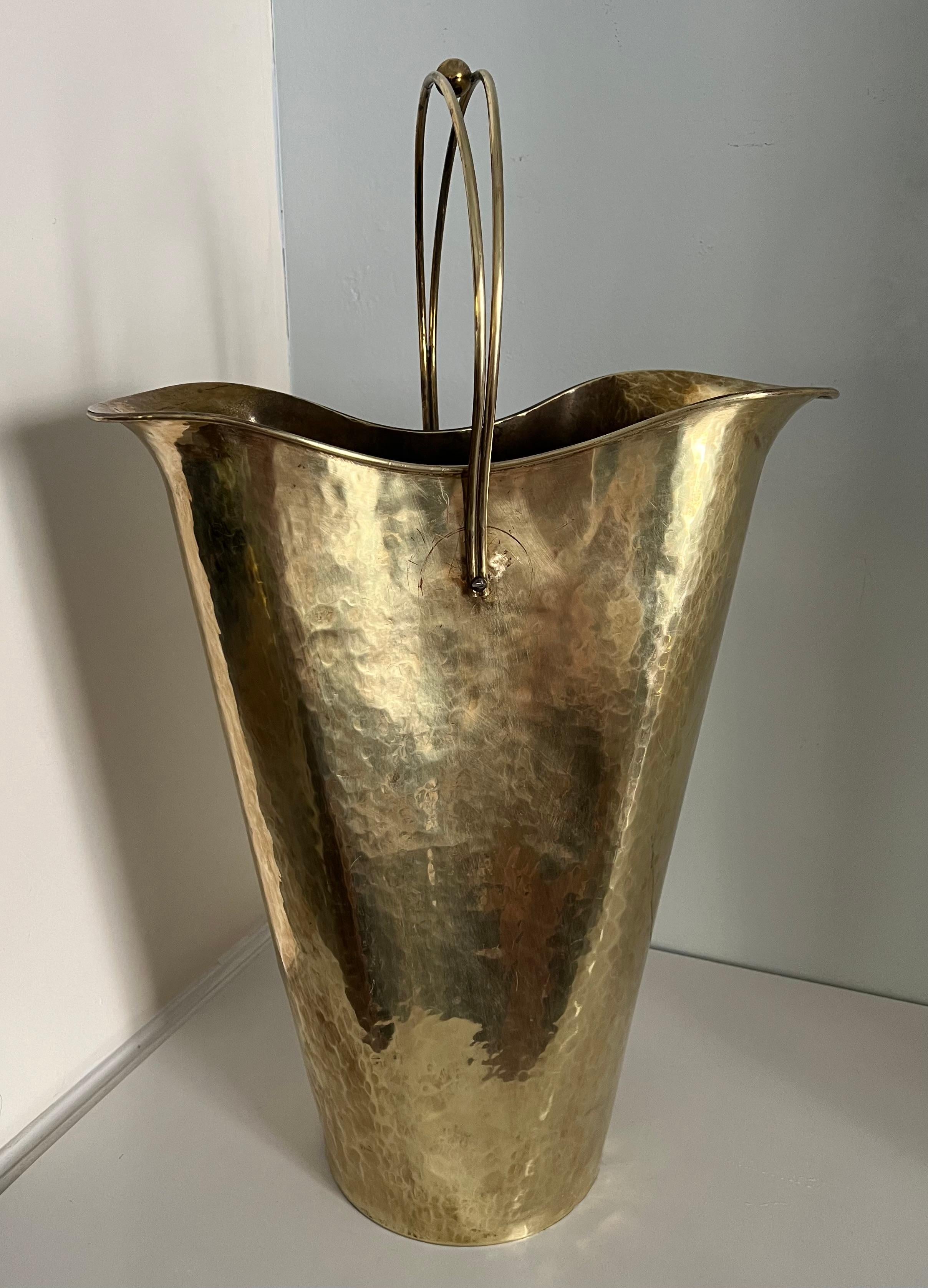 Mid-Century Modern Brass Umbrella Stand or Kindling Bucket with Decorative Handle