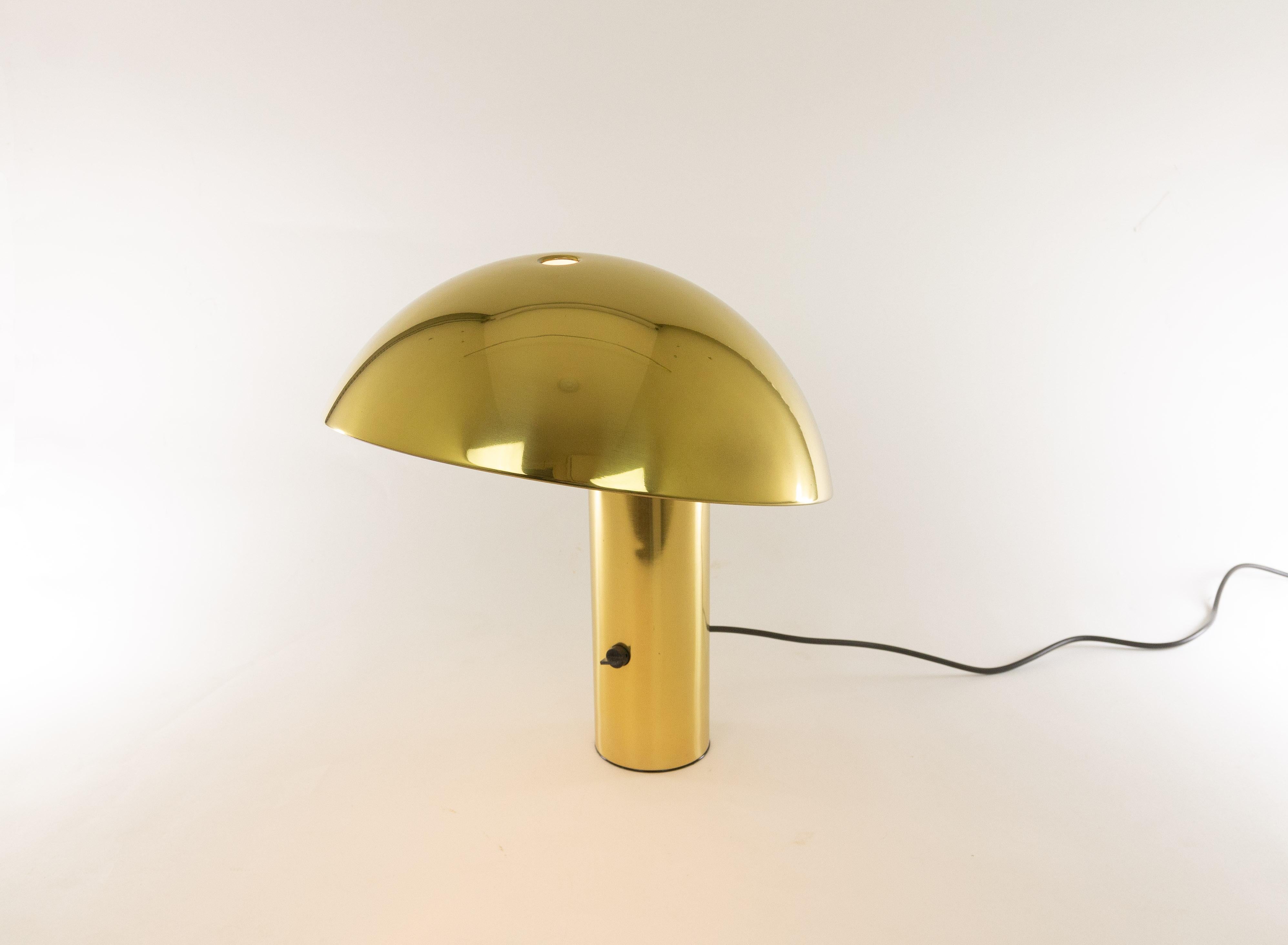 Mid-Century Modern Brass Vaga Table Lamp by Franco Mirenzi for Valenti, 1970s For Sale