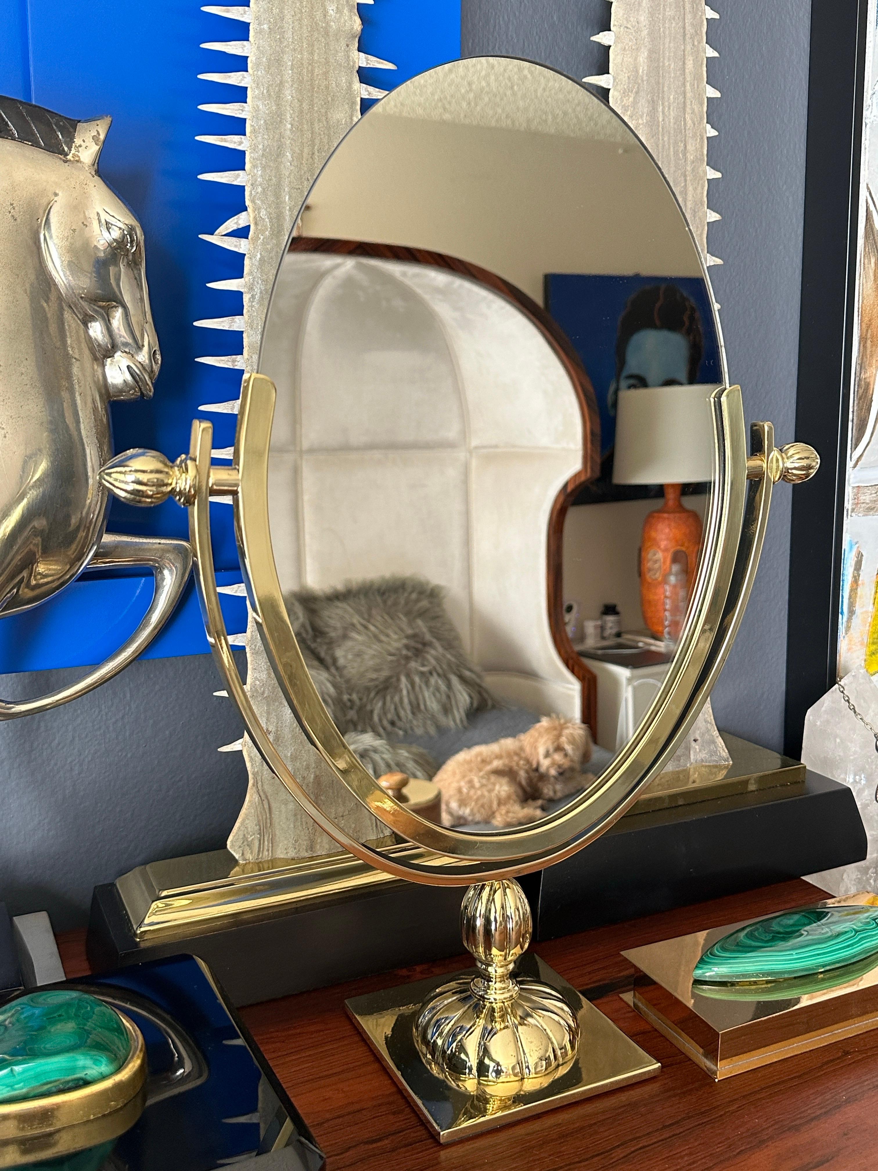 Miroir basculant de vanité en laiton en vente 5
