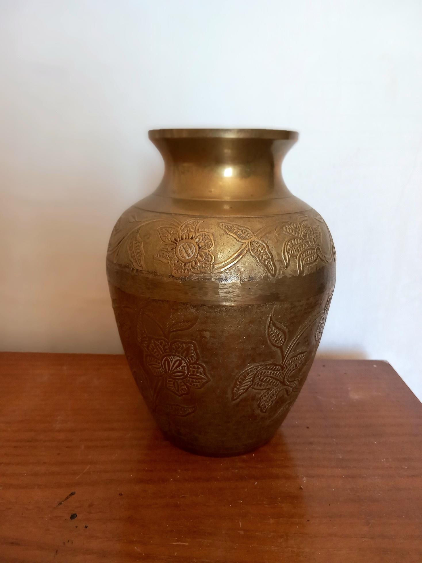 classic vase shapes