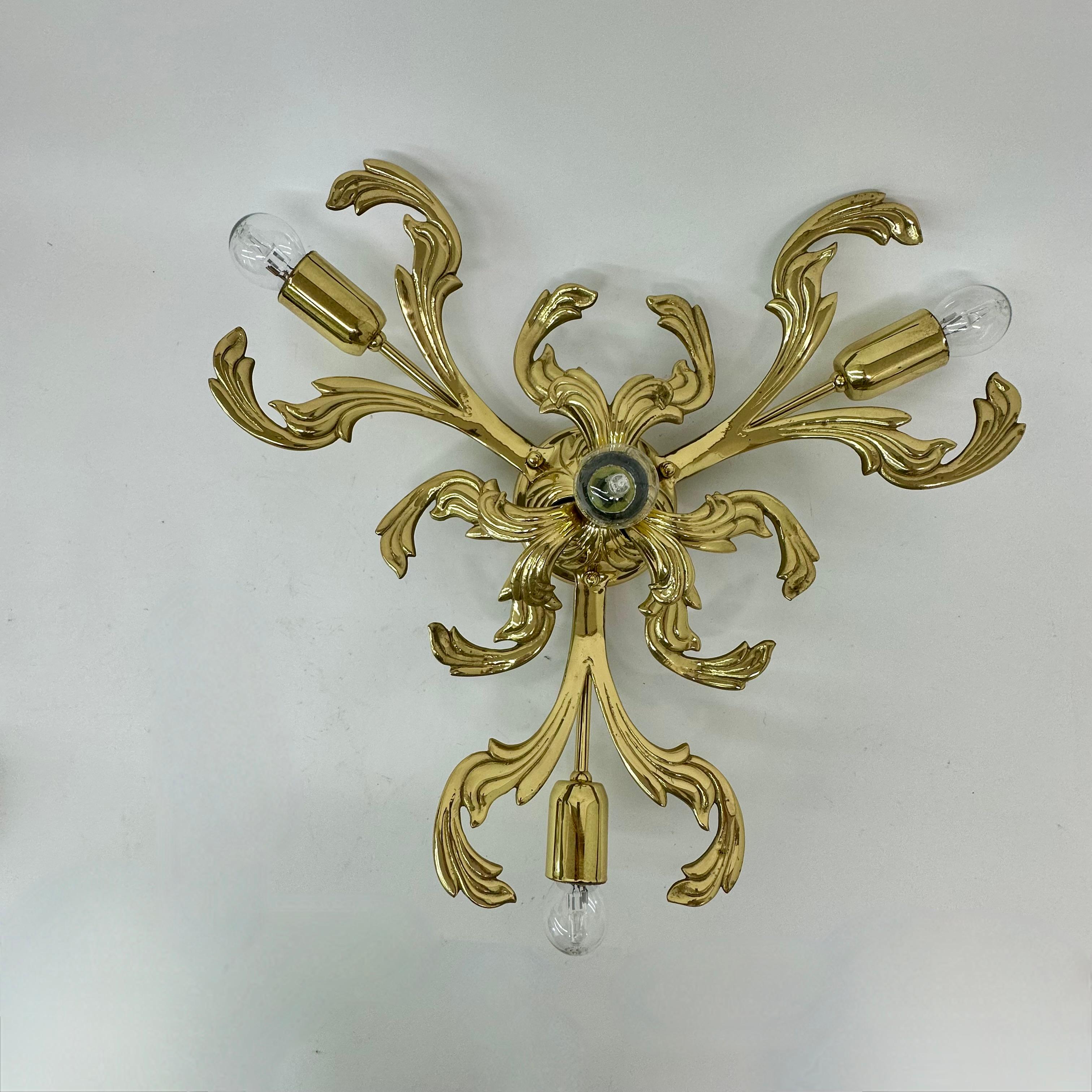 Lampada da parete/soffitto in ottone di C.S.A. Italy , anni '70 in vendita 10