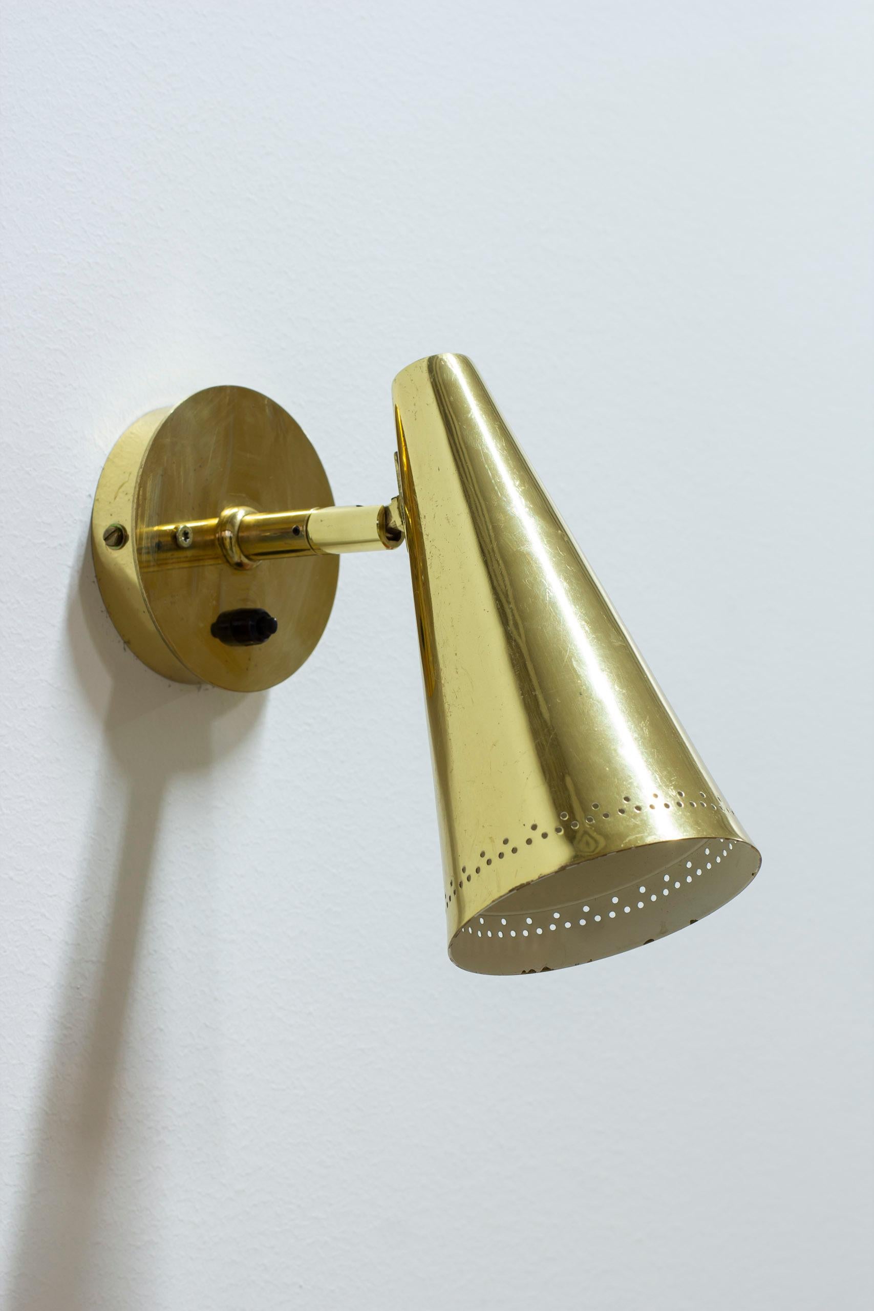 Wand- oder Decken- oder Deckenleuchten aus Messing von KT Valaistus, im Stil von Paavo Tynell im Angebot 5