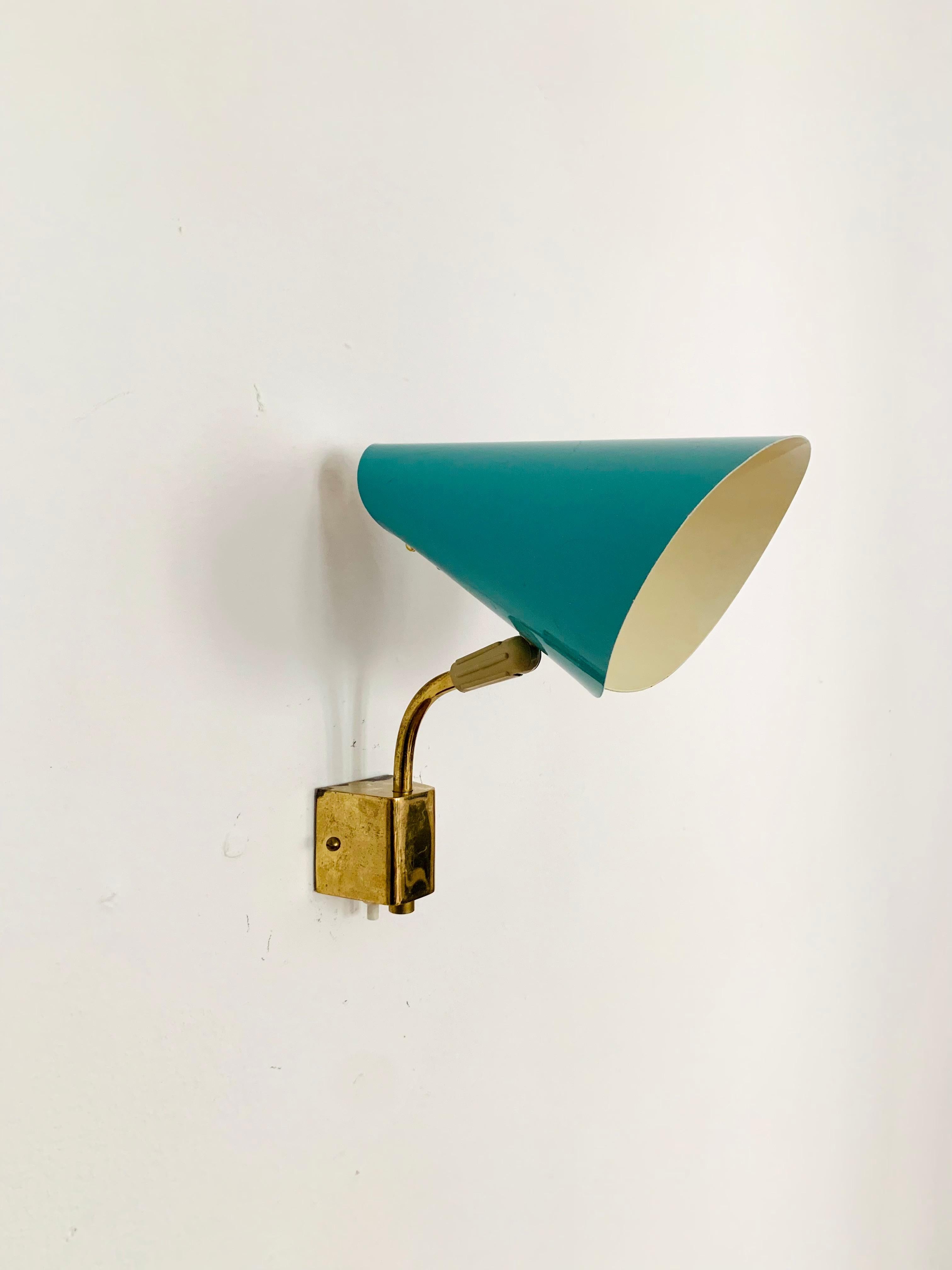 Lámpara de pared de latón by Erco Metal en venta