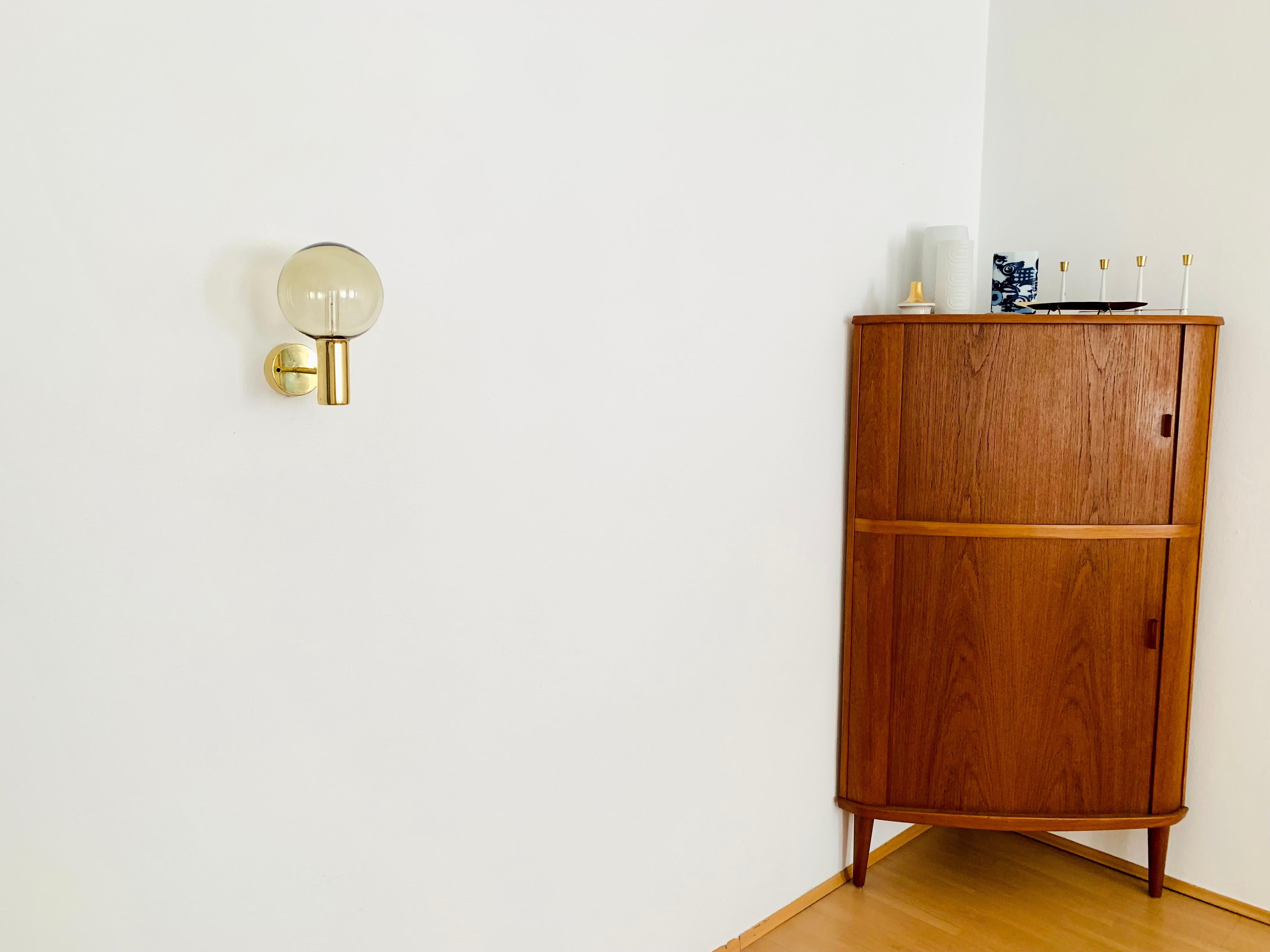 Lámpara de pared de latón de Hans Agne Jakobsson Metal en venta