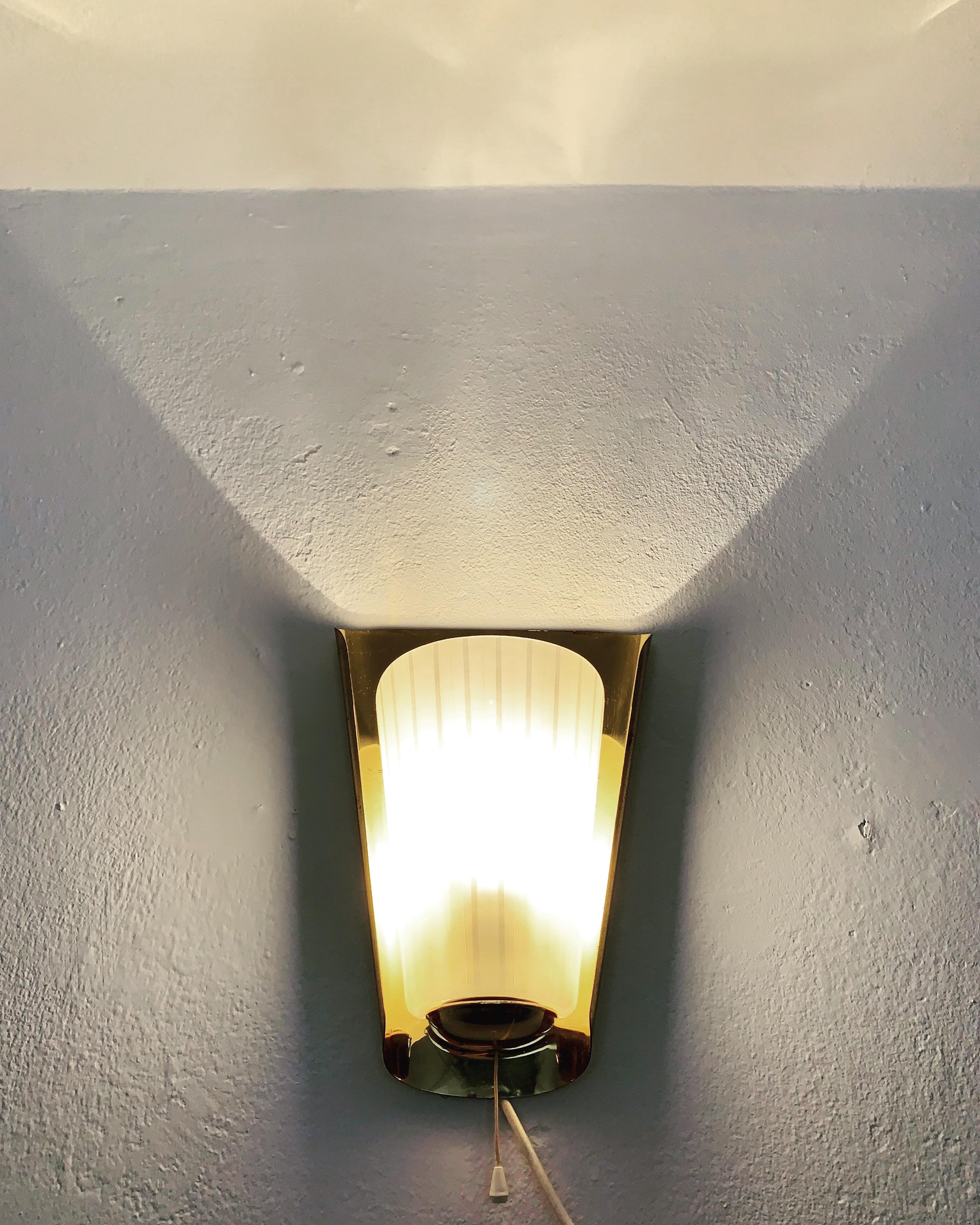 Mid-20th Century Brass Wall Lamp by Wilhelm Wagenfeld for Peill Und Putzler For Sale