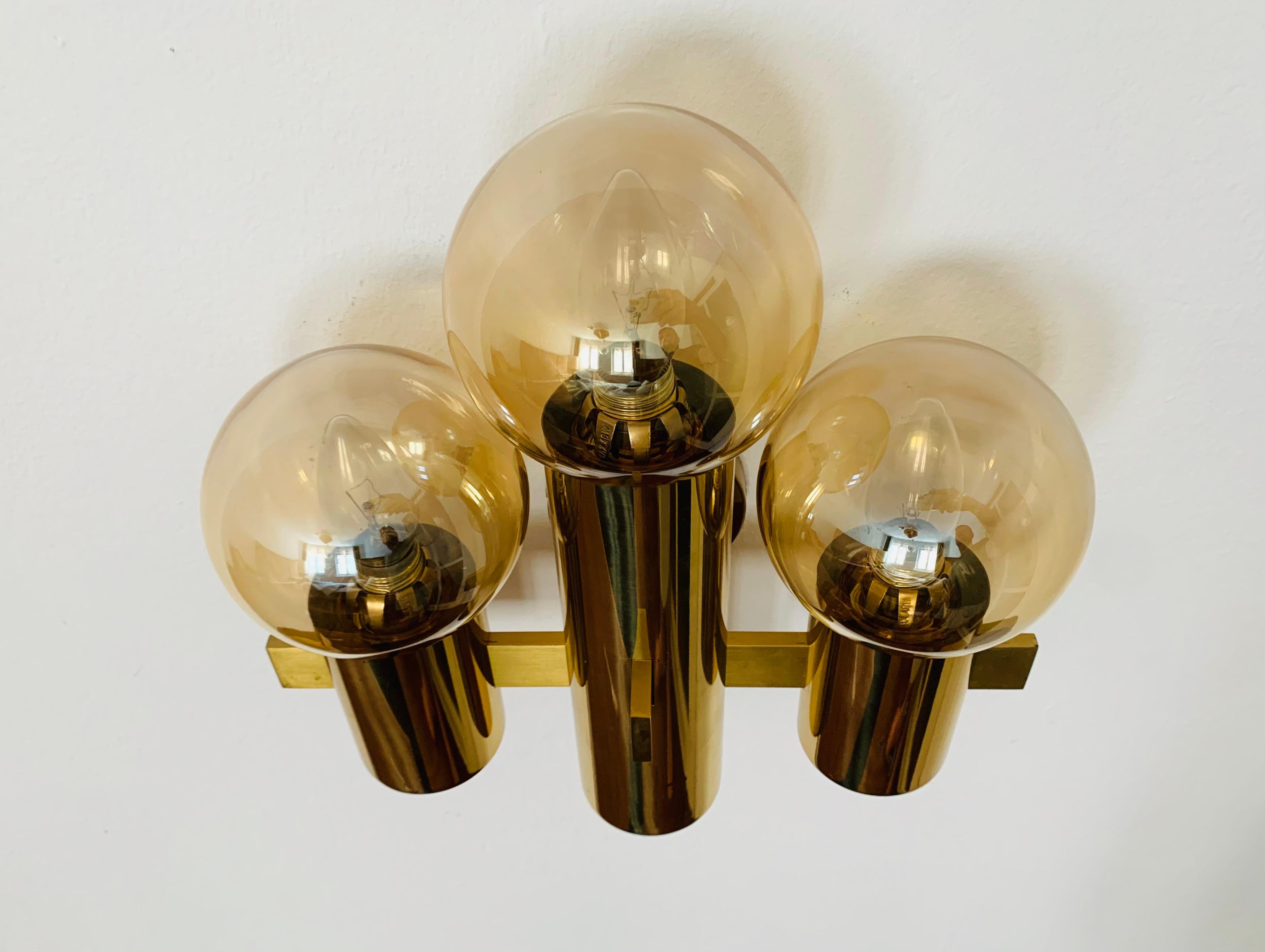 Brass Wall Lamp For Sale 2