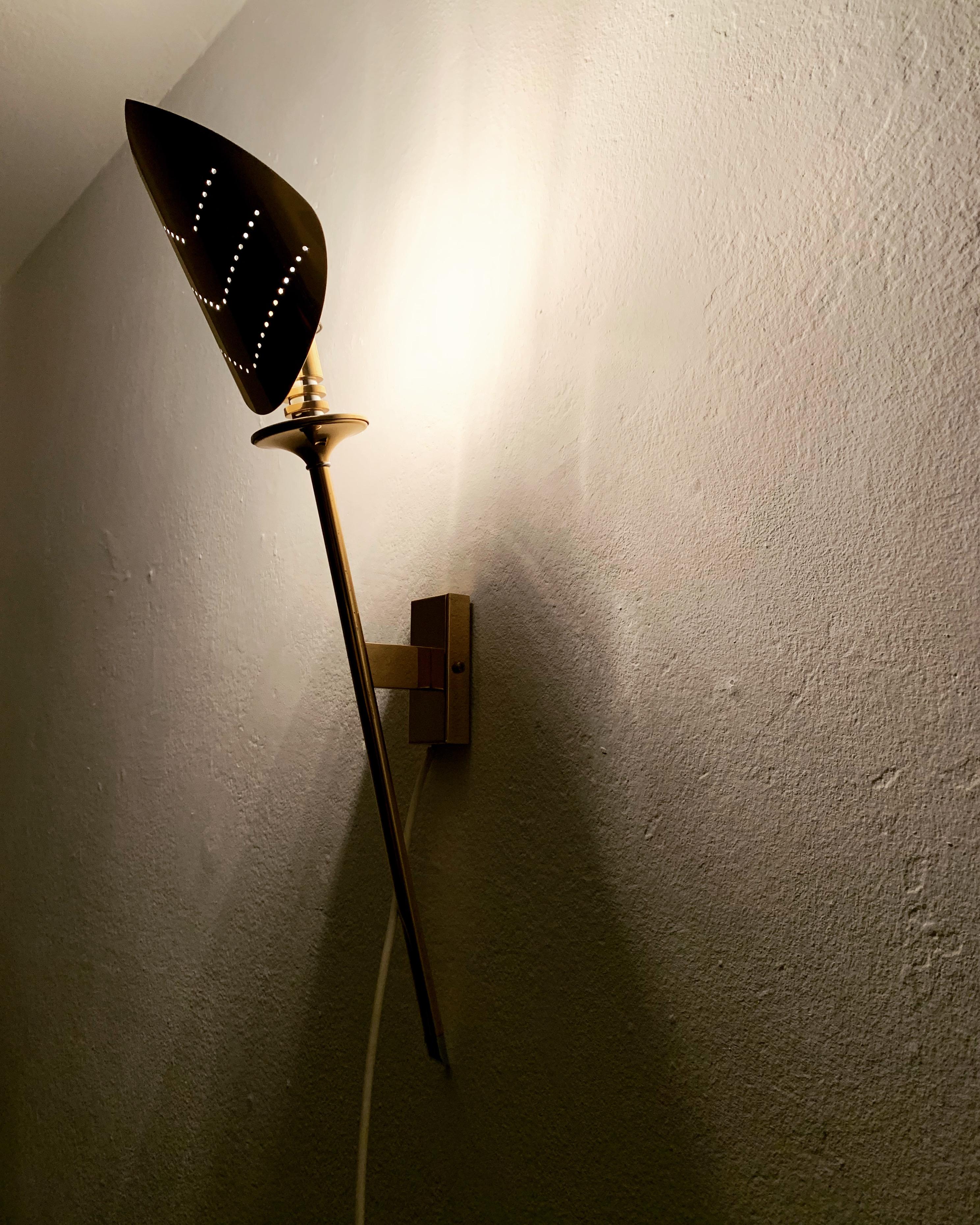 Brass Wall Lamp For Sale 2
