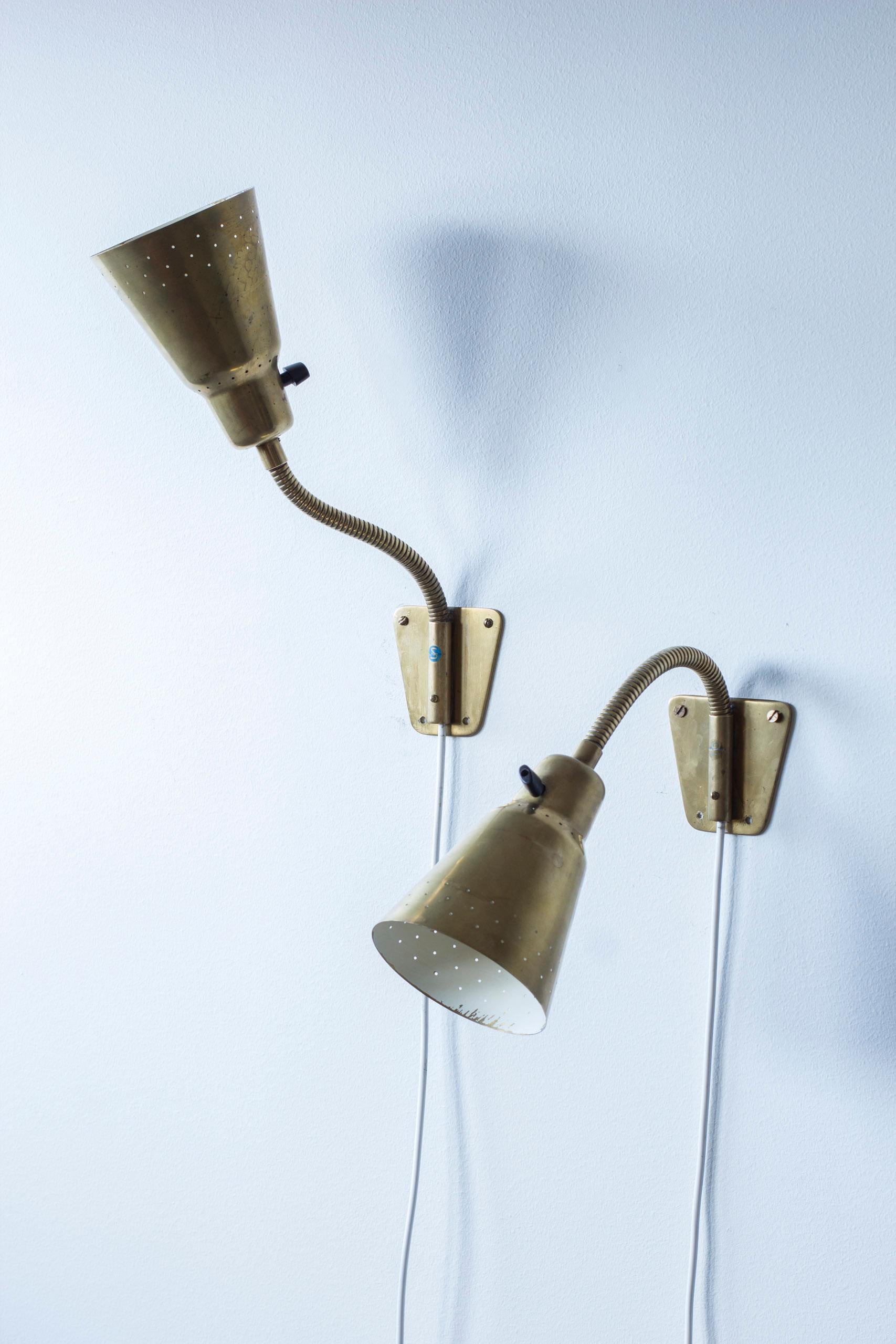 Brass wall lamps model V- 18 by Eje Ahlgren, Bergboms, Sweden, 1950s For Sale 4