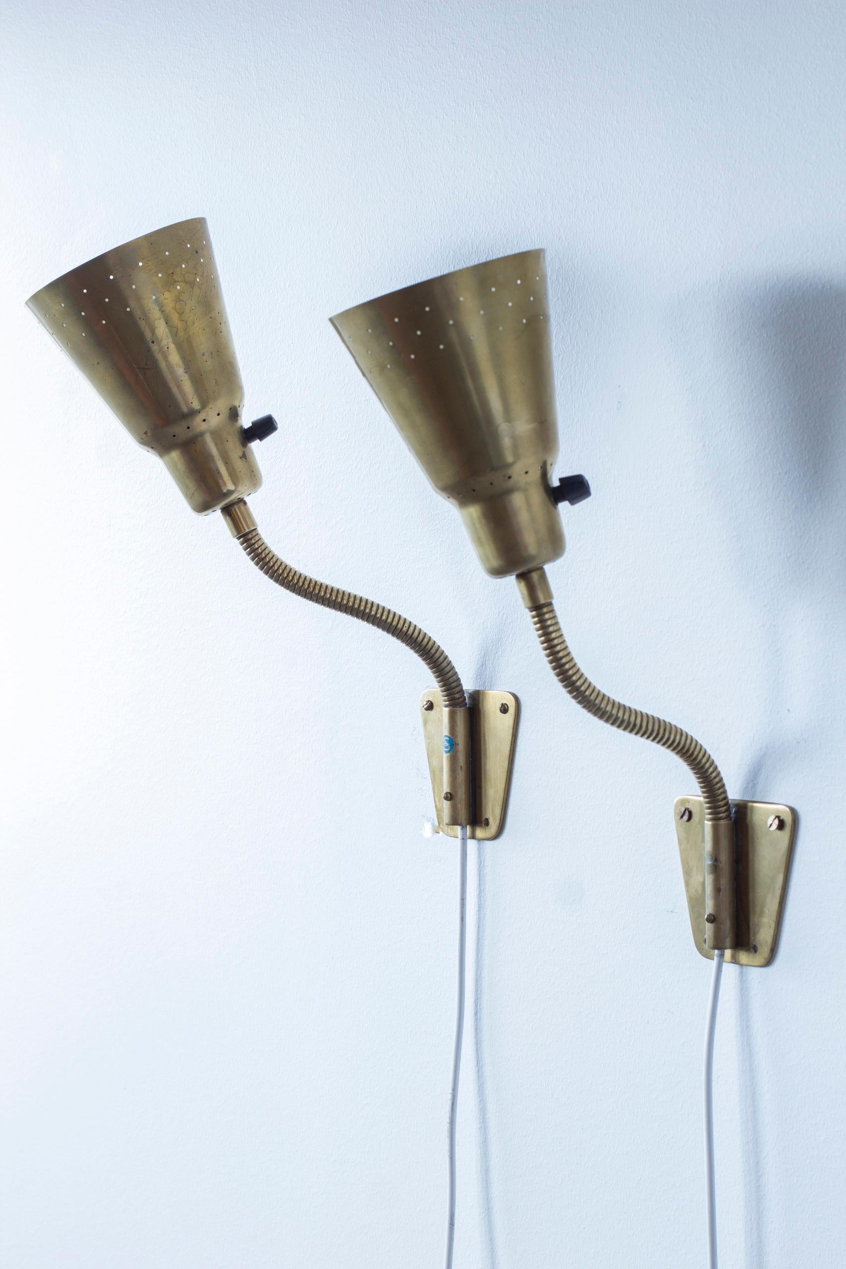 Brass wall lamps model V- 18 by Eje Ahlgren, Bergboms, Sweden, 1950s For Sale 5