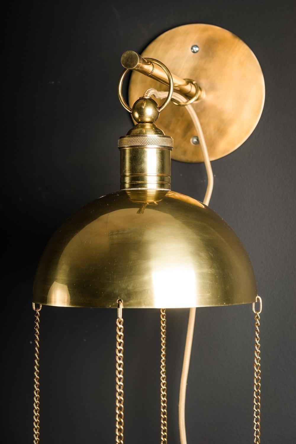 Brass Wall Light French Design and Art Deco Style (Art déco)