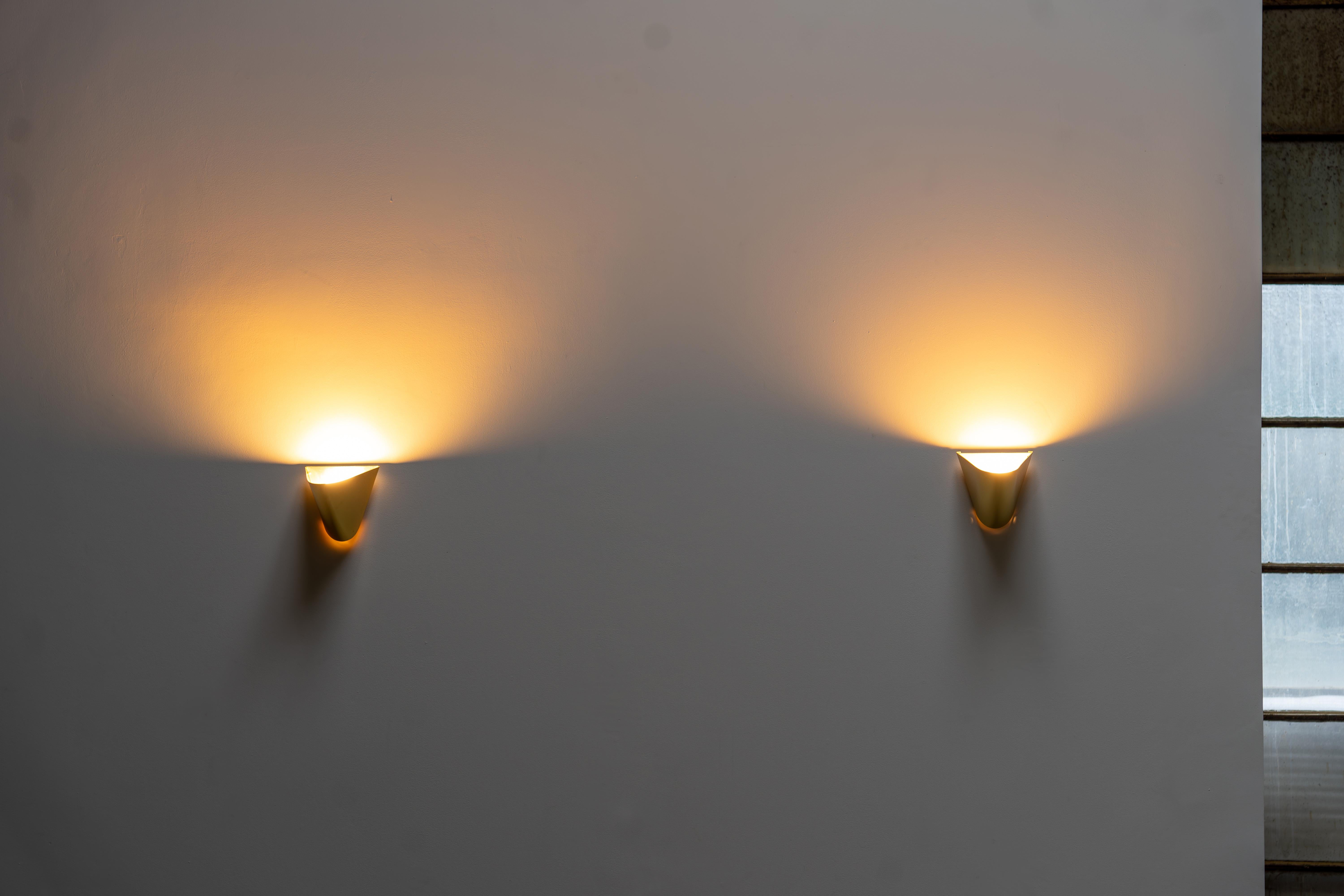Brass Wall Lights Sconces by Jean Perzel for Atelier Perzel, France, 1960s For Sale 3