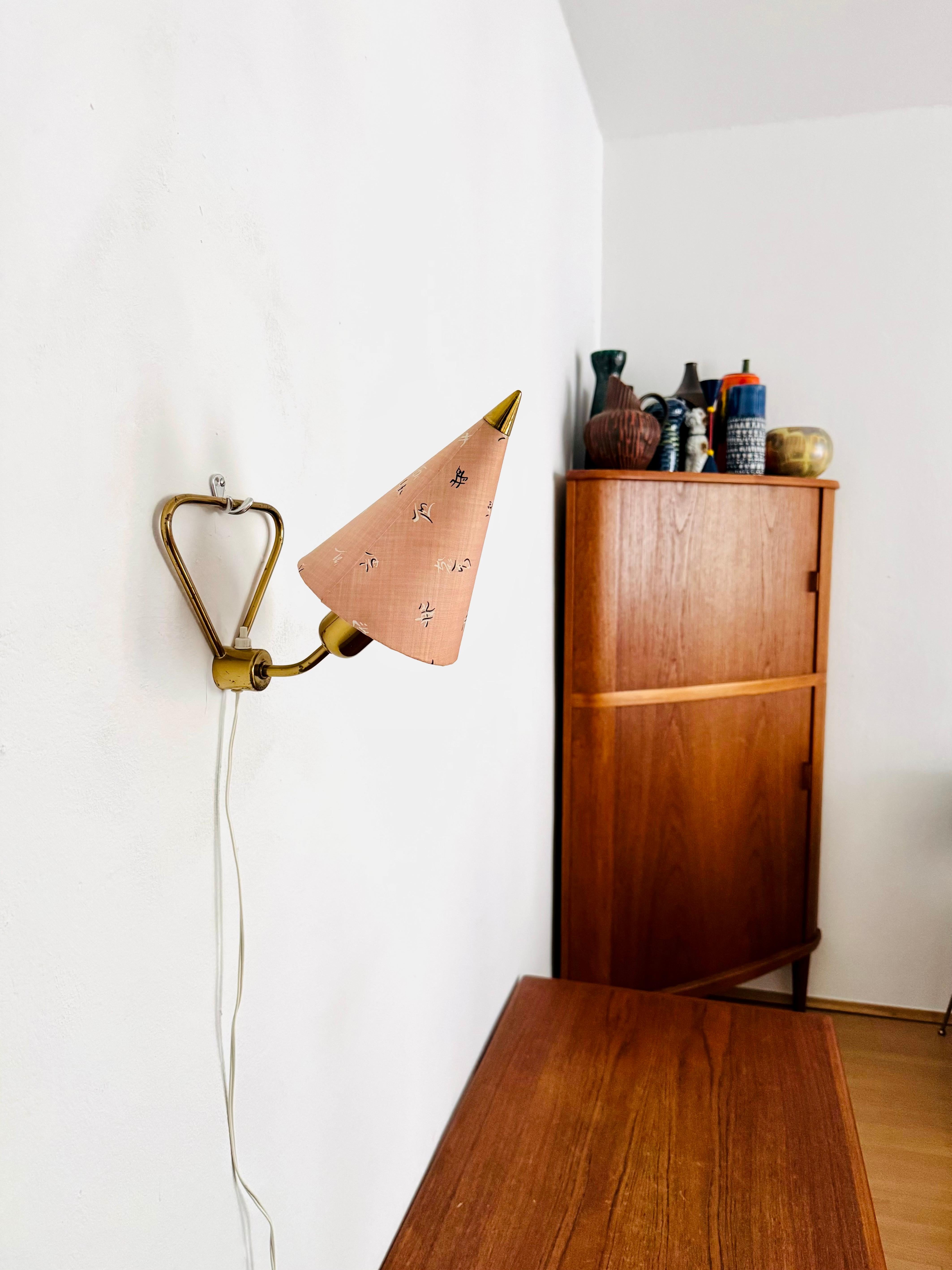 Lámpara de pared o sobremesa de latón de Rupert Nikoll Moderno de mediados de siglo en venta