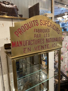 Wand Vitrine aus Messing, von Siegel aus Paris