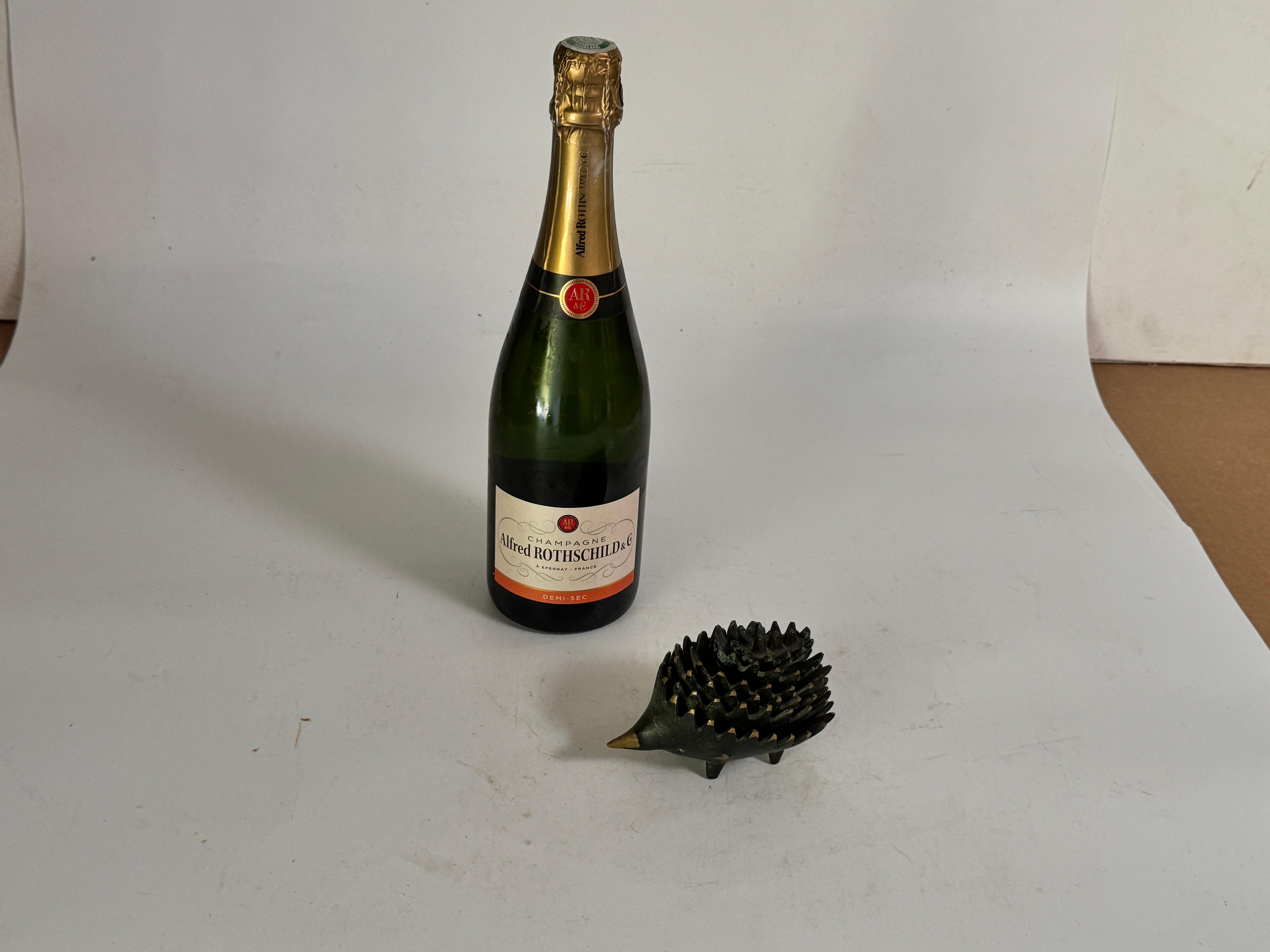 Brass Walter Bosse Hedgehog Sculpture Stacking Ashtrays 1950s Austrian In Good Condition For Sale In Auribeau sur Siagne, FR