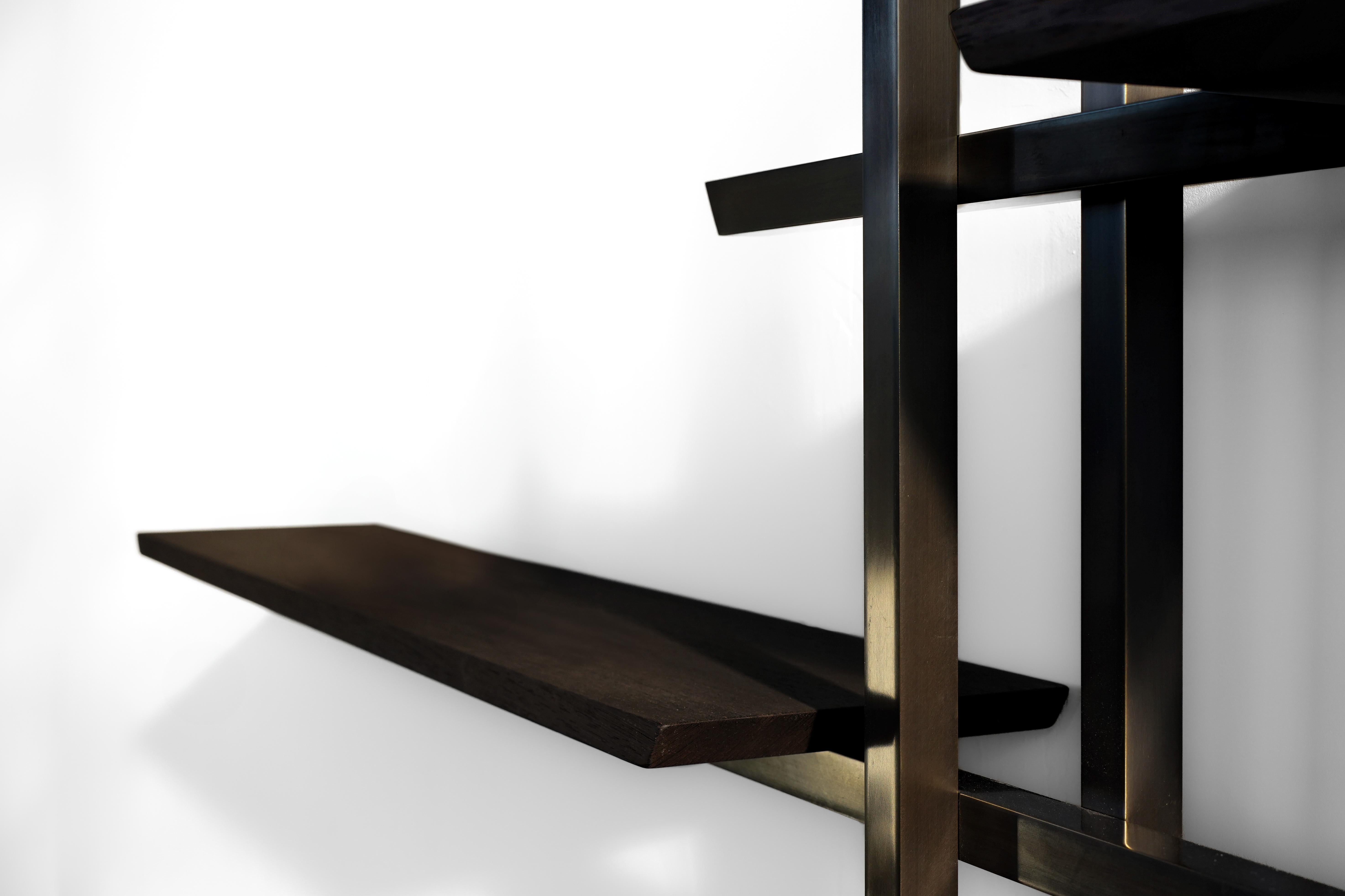 Mensola Memento in ottone e legno di wengé di Eichkorn In condizioni Nuovo in vendita a Geneve, CH