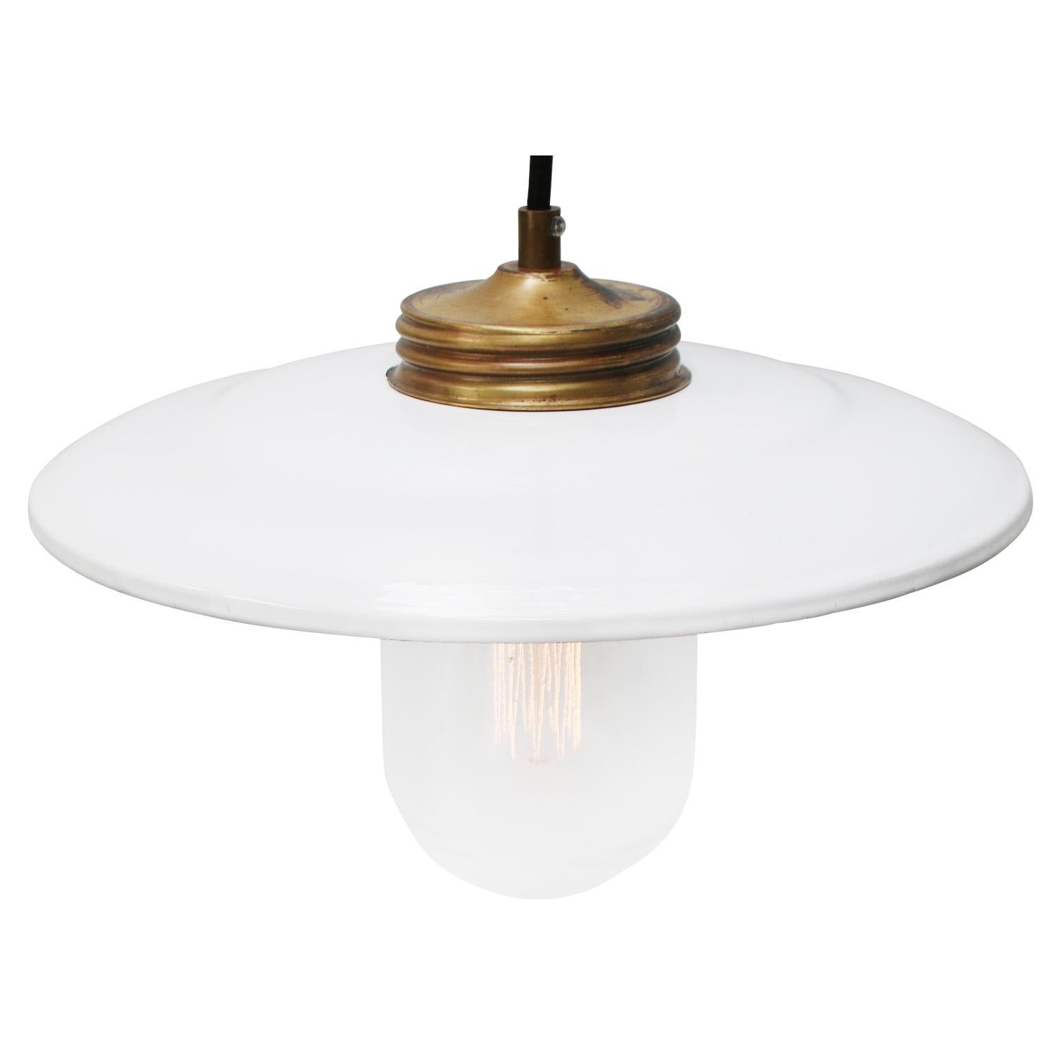 White enamel Industrial hanging lamp.
Clear glass with brass top.

Weight: 1.30 kg / 2.9 lb

Priced per individual item. All lamps have been made suitable by international standards for incandescent light bulbs, energy-efficient and LED bulbs.